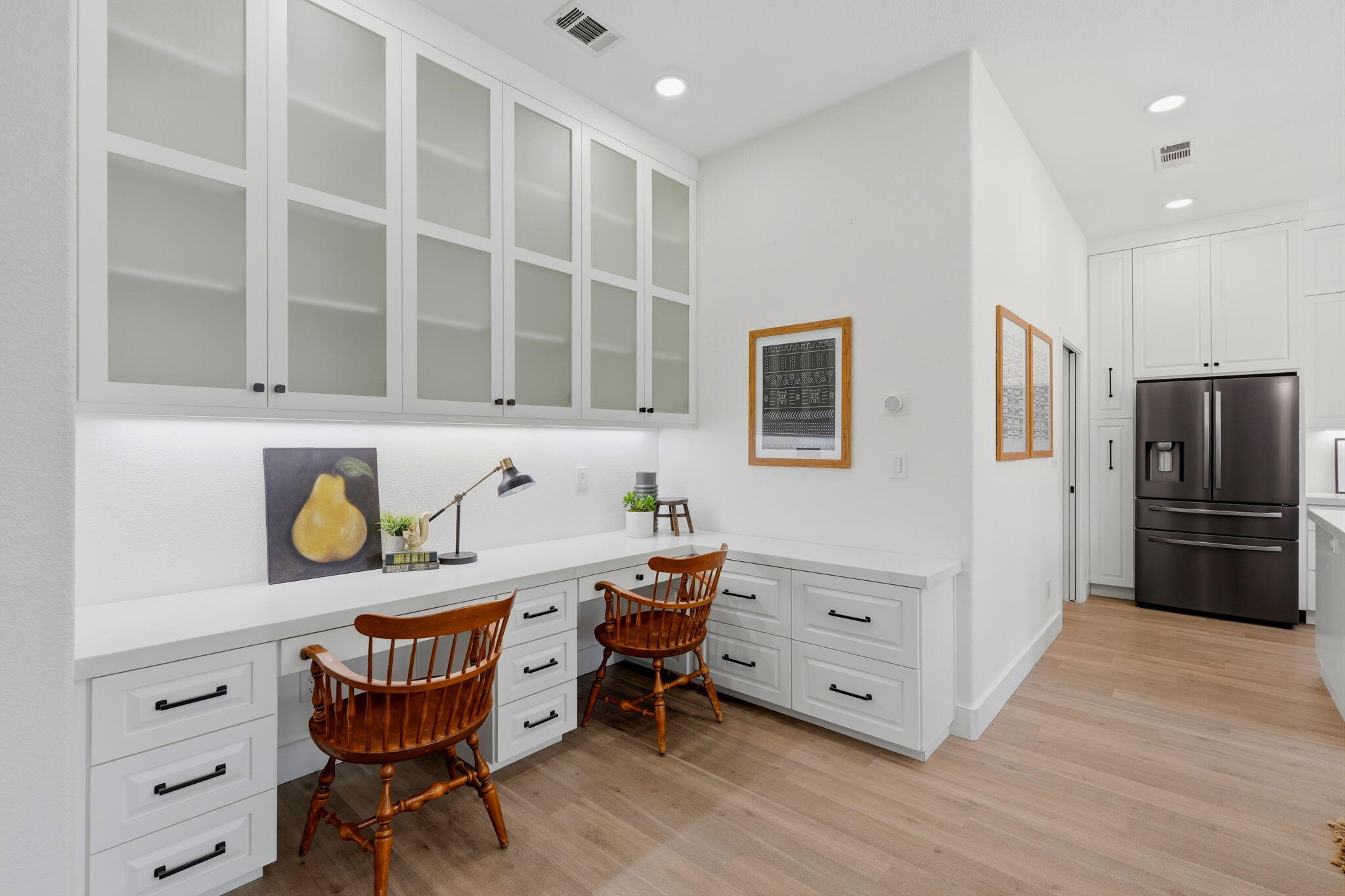4235 W Elowin Ct, Visalia, CA 93291