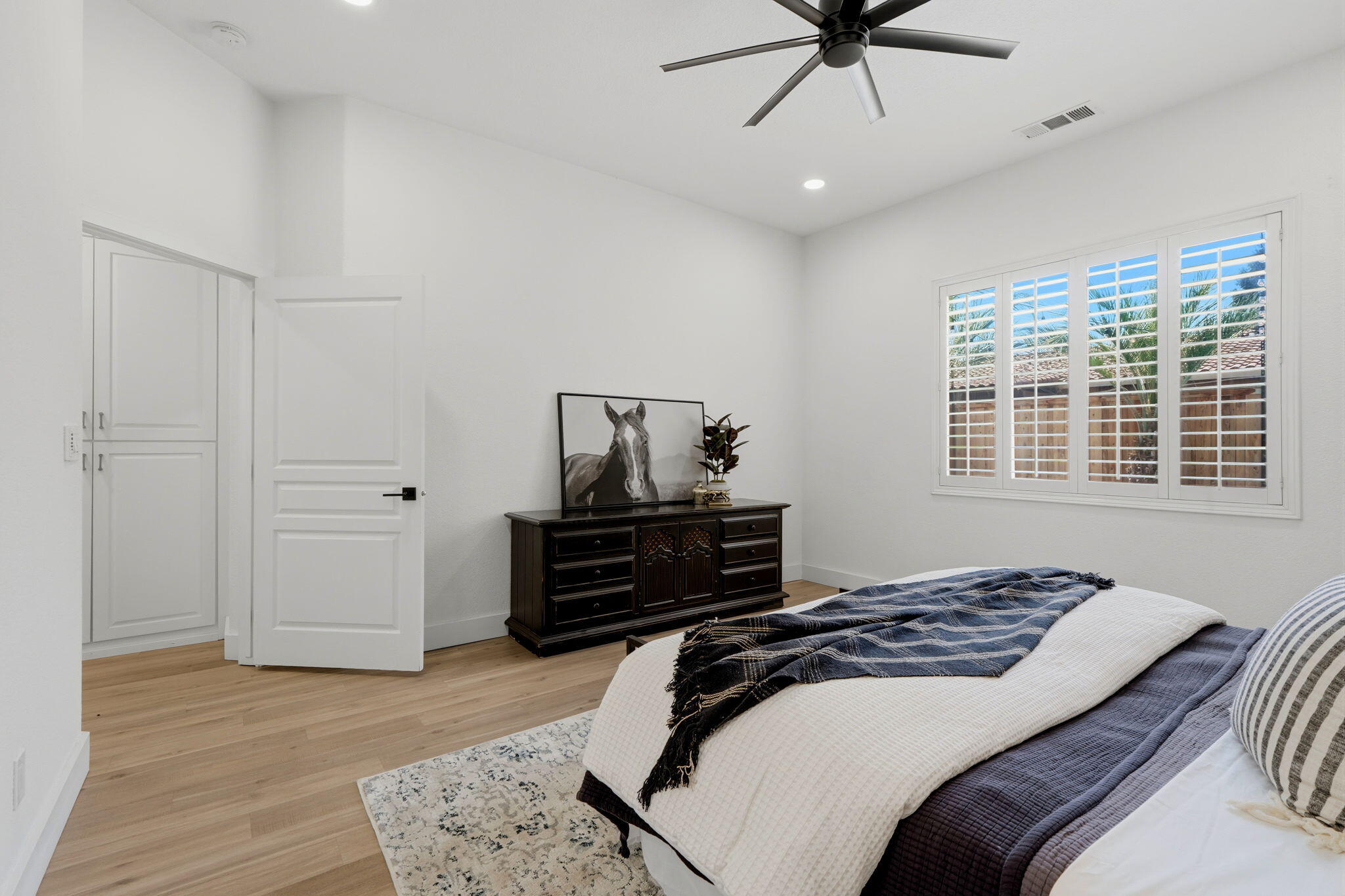4235 W Elowin Ct, Visalia, CA 93291