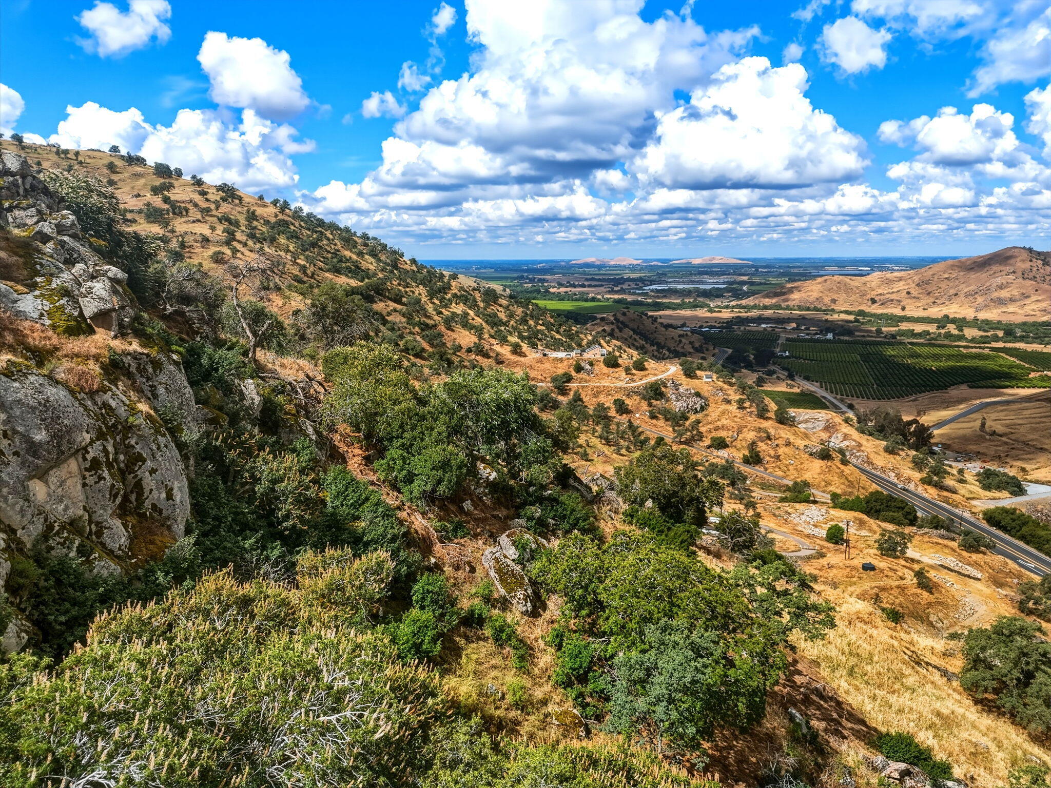 34455 N Sierra Dr, Lemon Cove, CA 93244