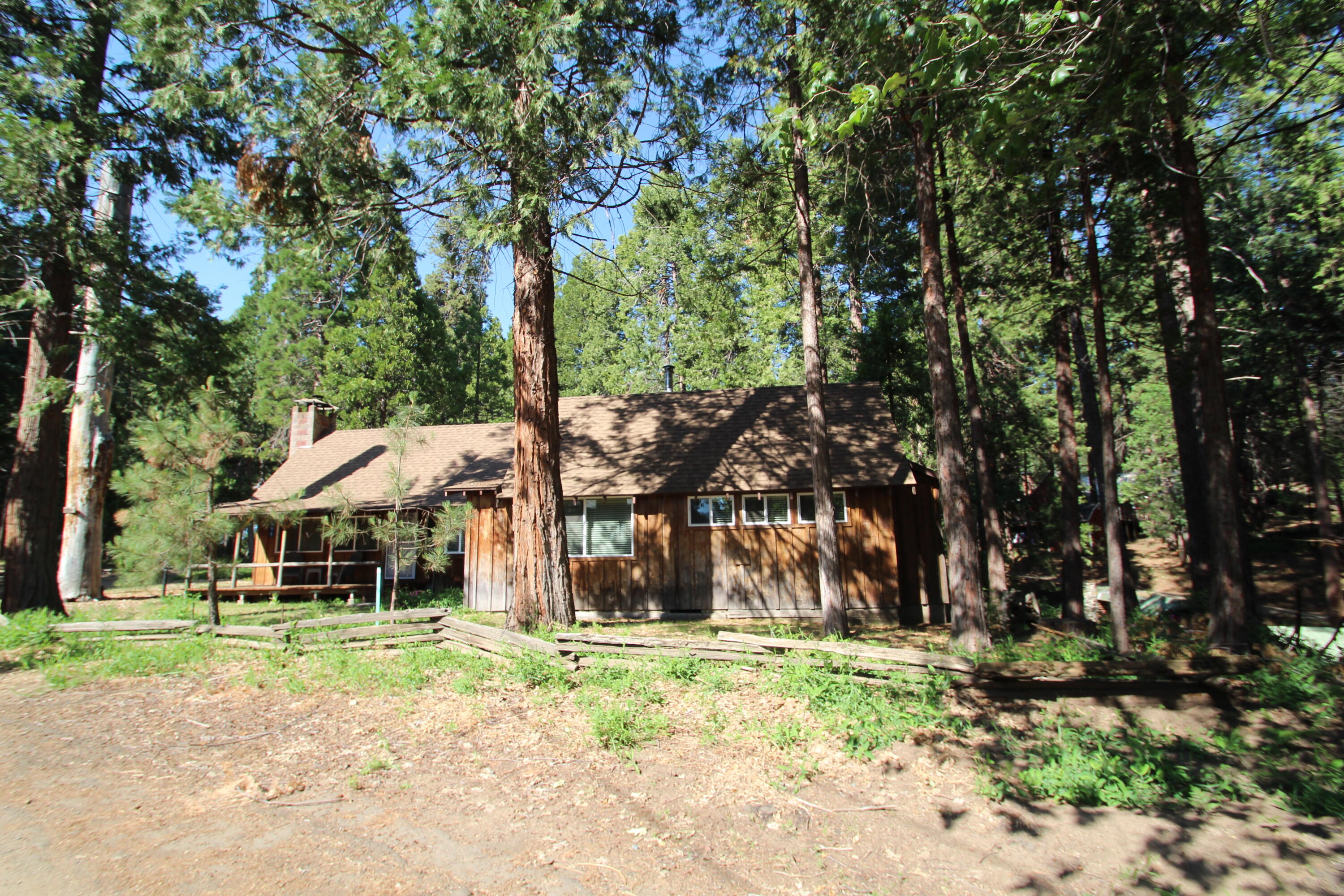 496 Trails End, Springville, CA 93265