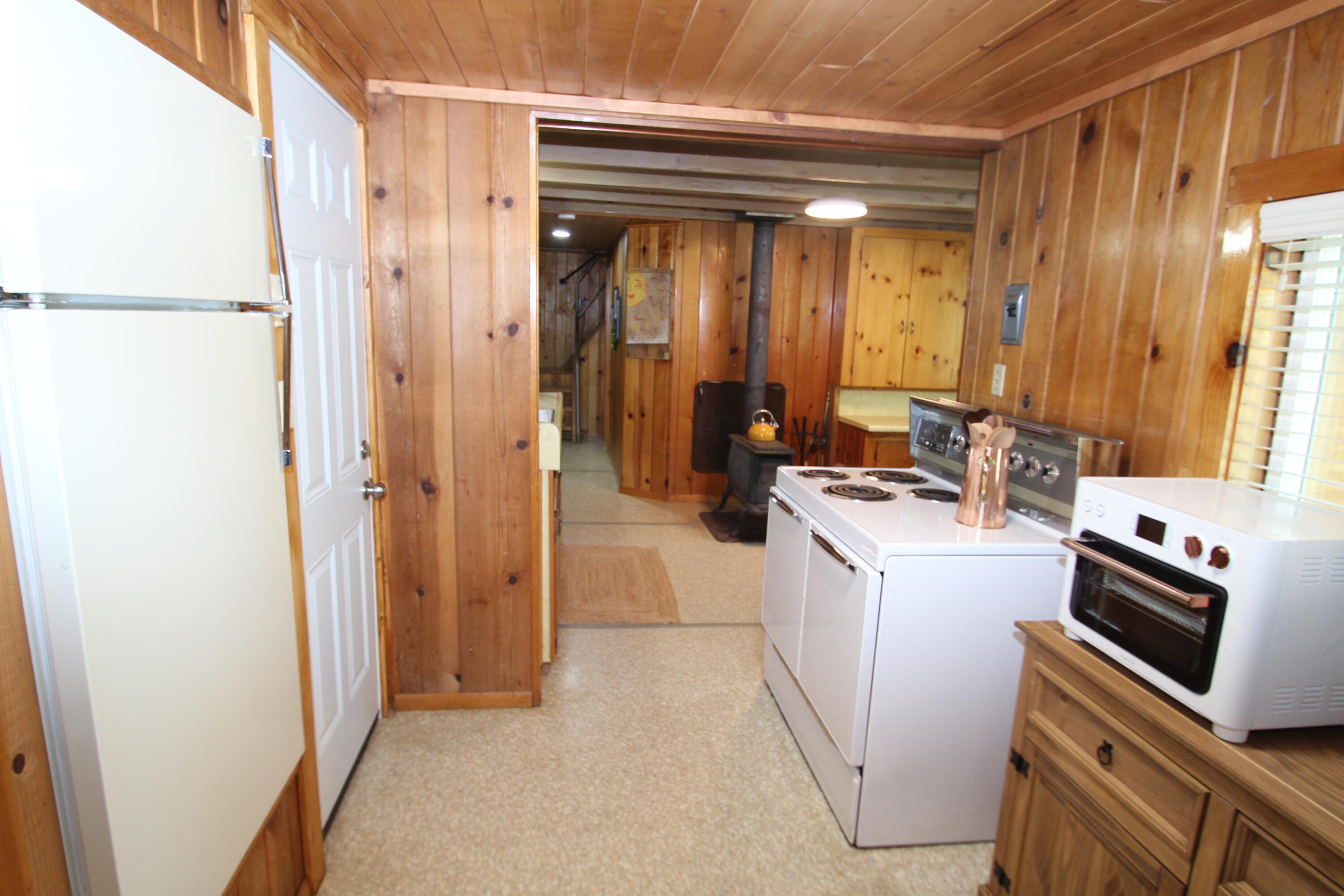 496 Trails End, Springville, CA 93265
