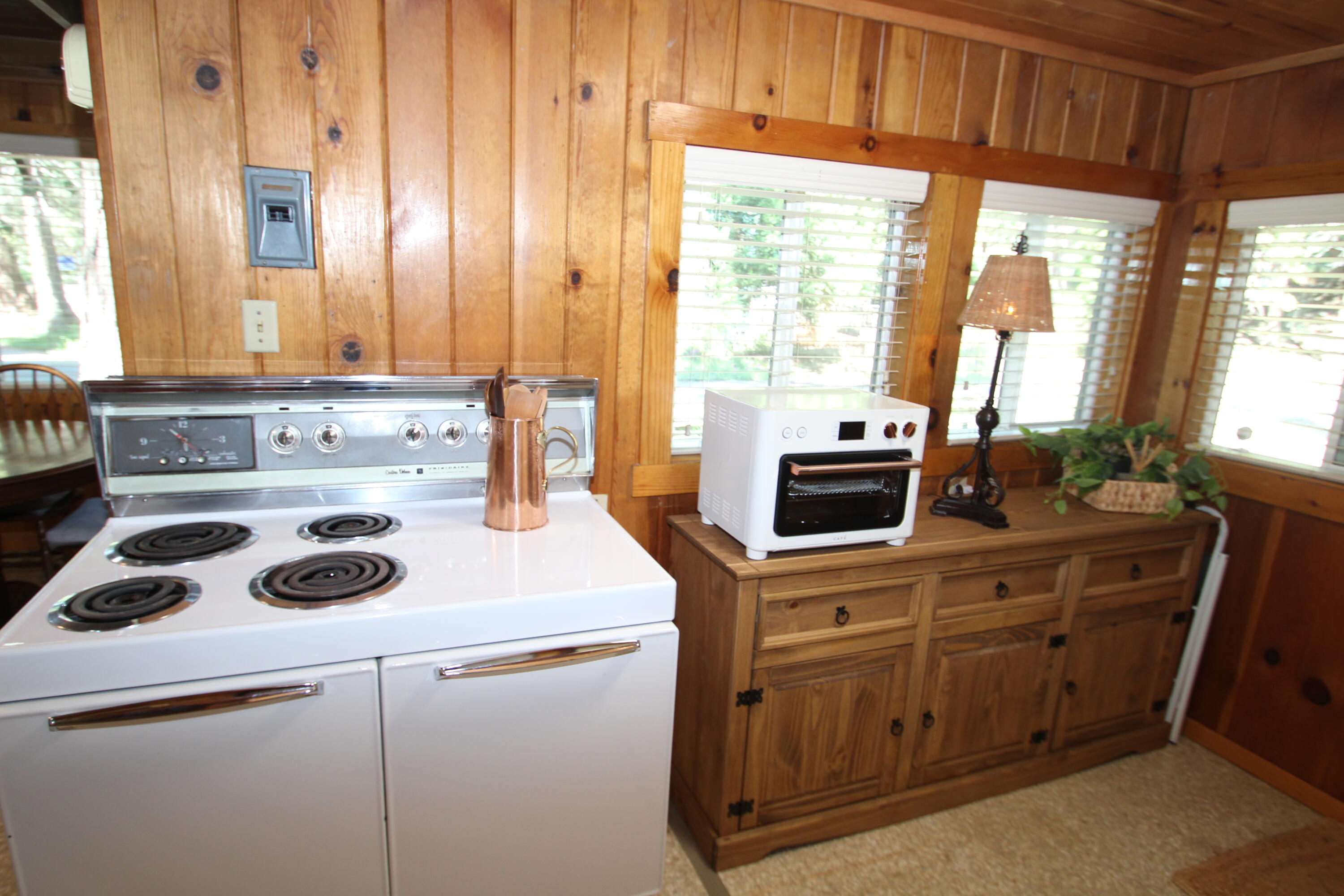 496 Trails End, Springville, CA 93265