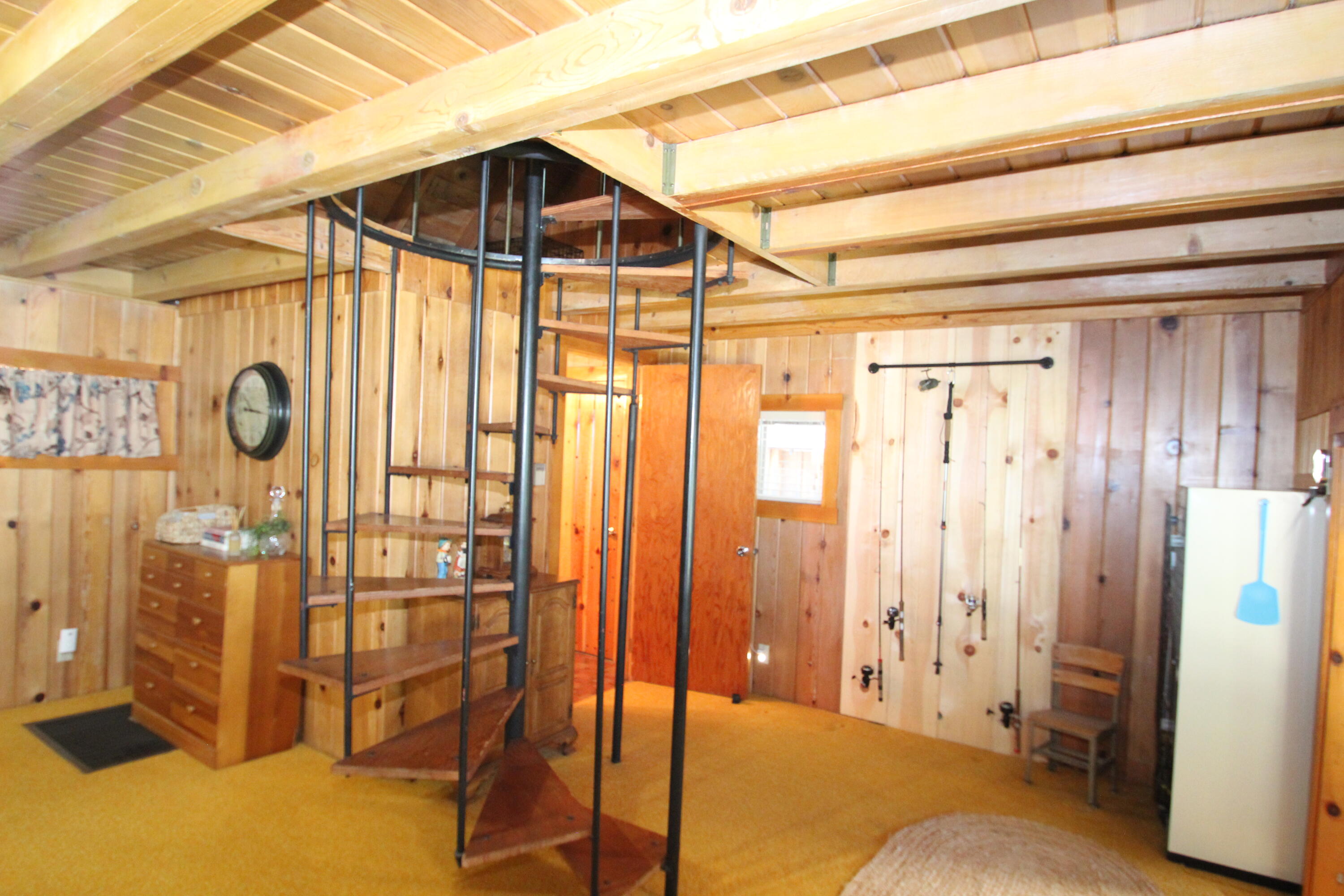496 Trails End, Springville, CA 93265