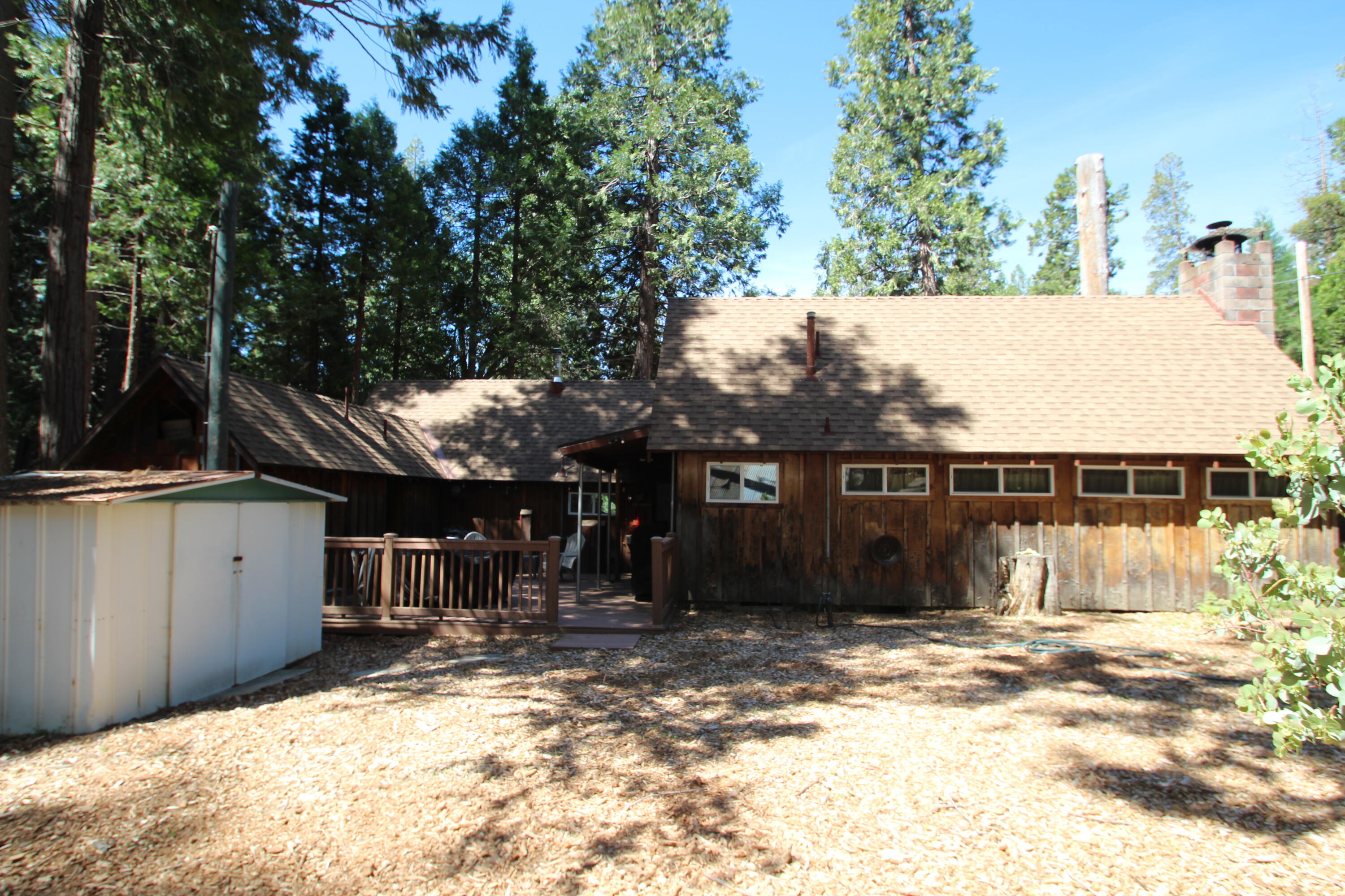496 Trails End, Springville, CA 93265