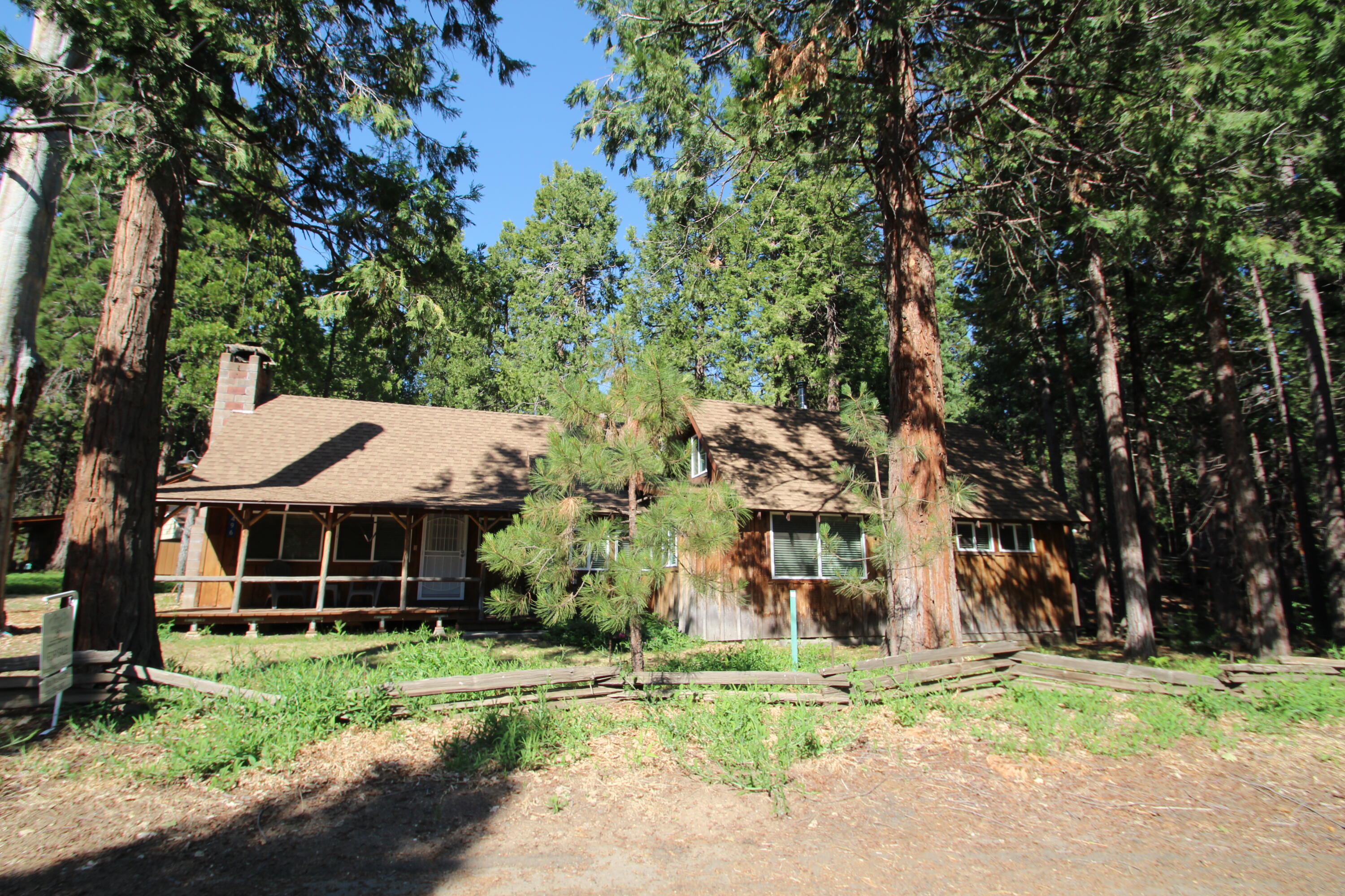 496 Trails End, Springville, CA 93265