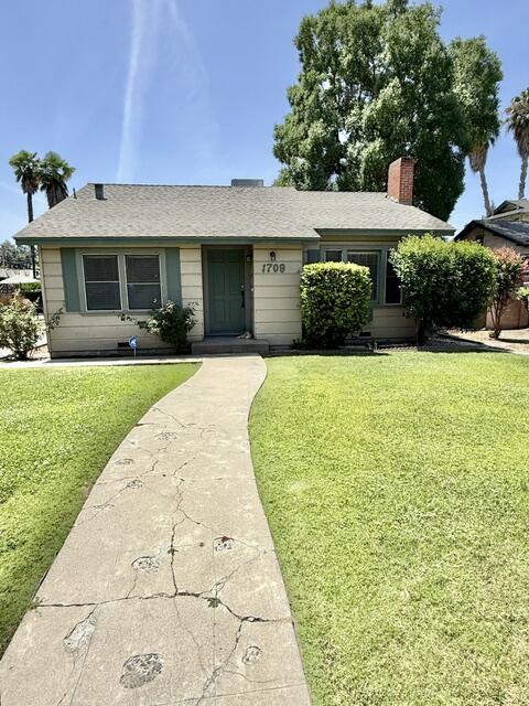 1709 W Main St, Visalia, CA 93291