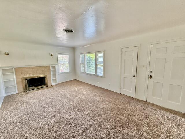 1709 W Main St, Visalia, CA 93291