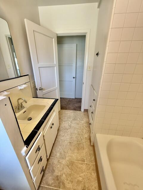 1709 W Main St, Visalia, CA 93291