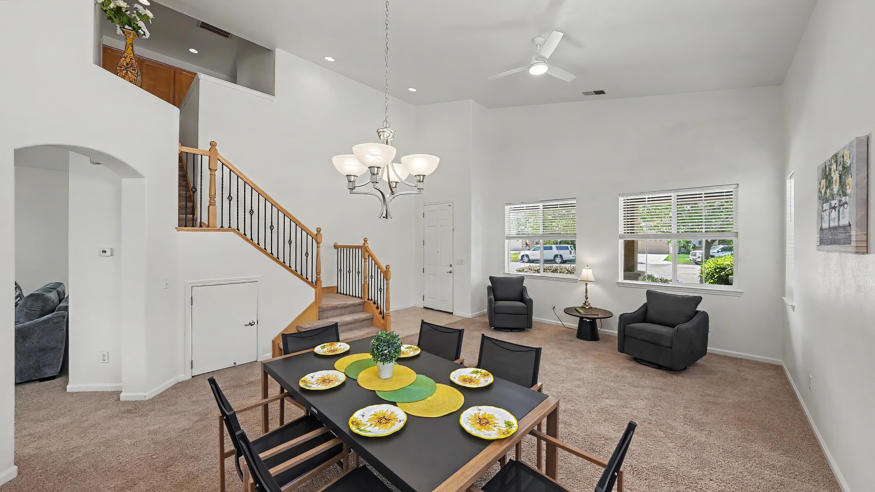 4212 W Clinton Ct, Visalia, CA 93291