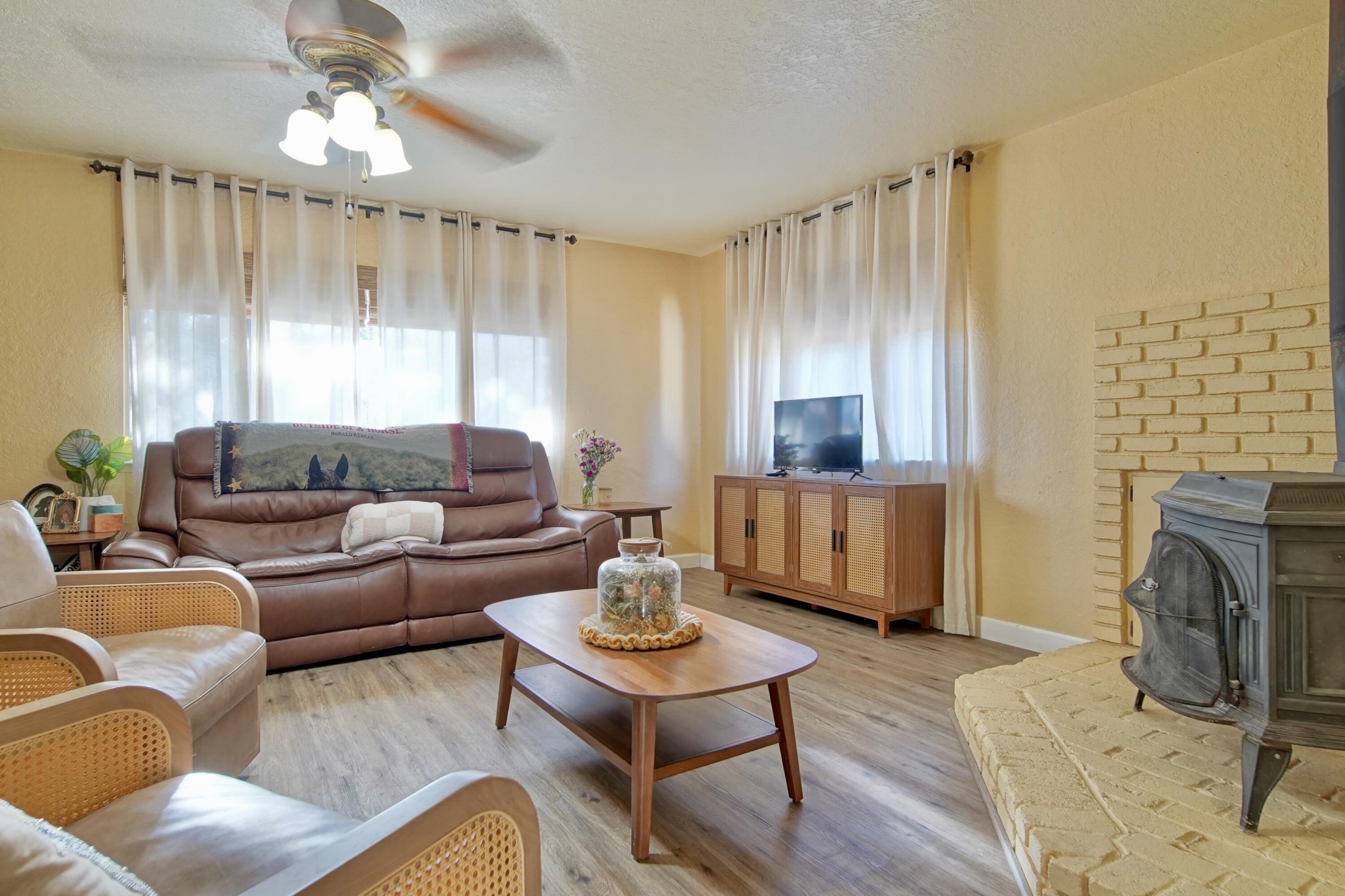 35823 Rio Vista Rd, Springville, CA 93265
