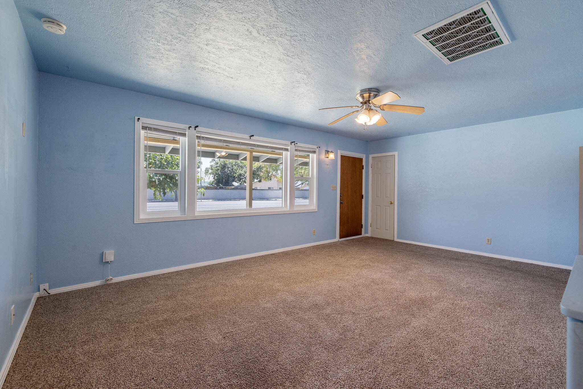 11386 Hanford Armona Rd, Hanford, CA 93230