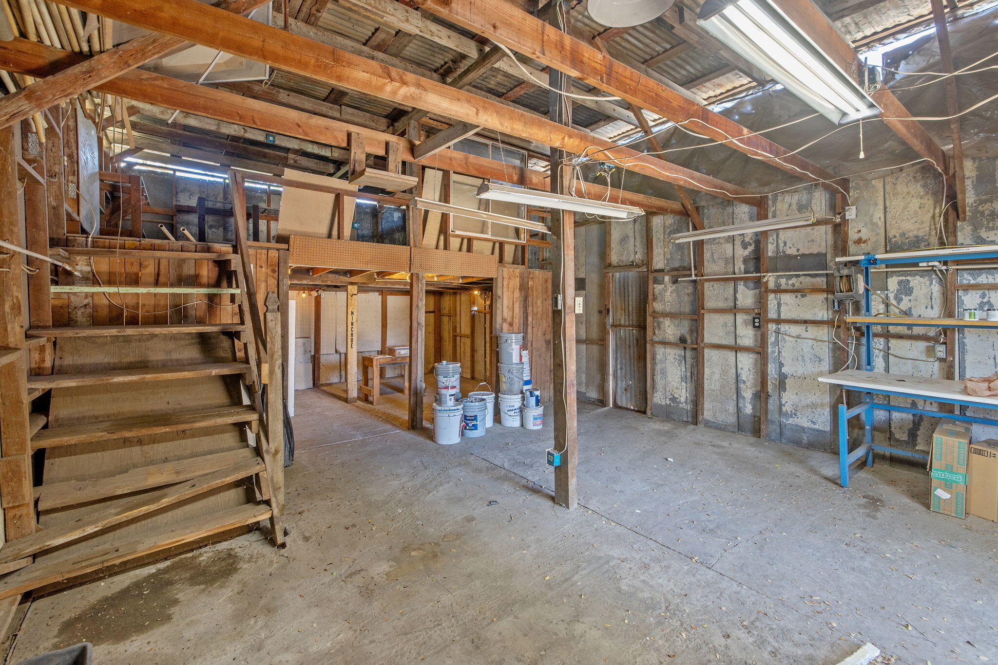 11386 Hanford Armona Rd, Hanford, CA 93230