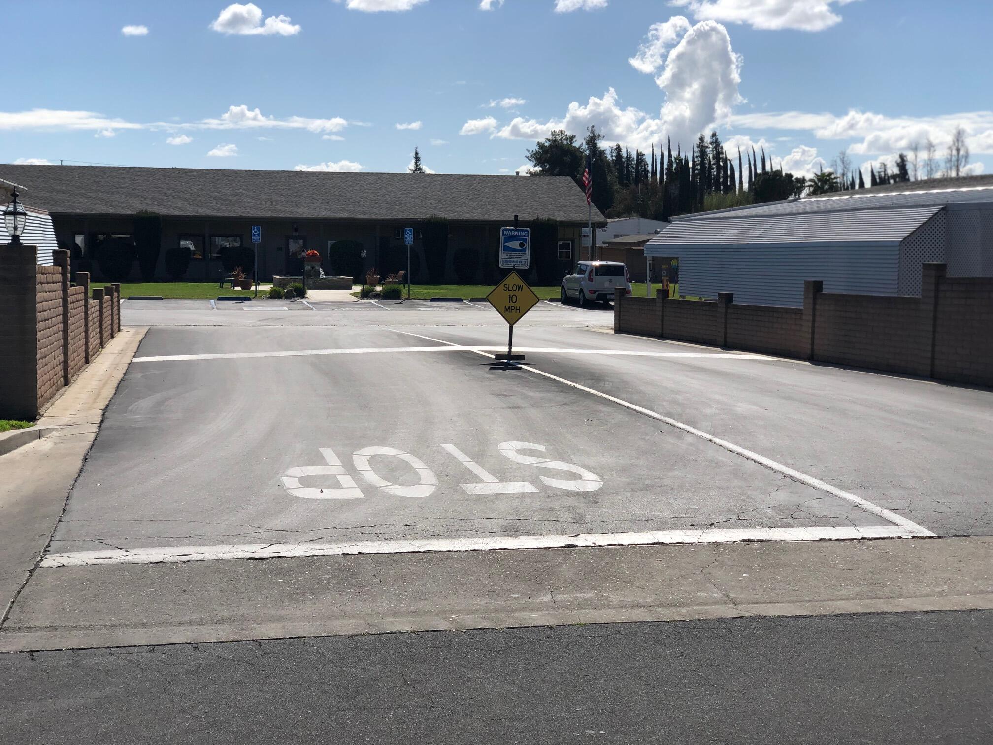 2627 W Midvalley Ave #10, Visalia, CA 93277