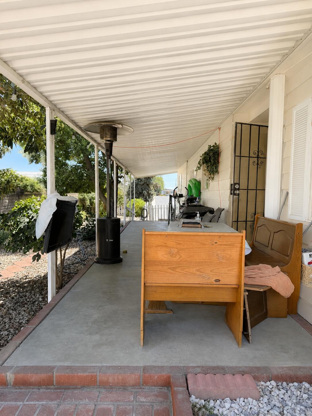 2627 W Midvalley Ave #10, Visalia, CA 93277