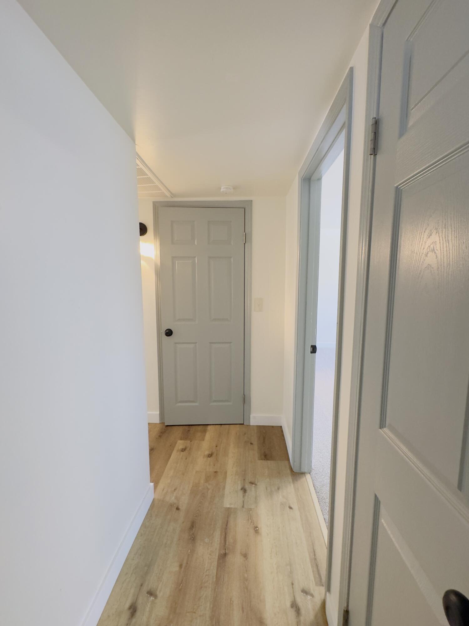1138 S Valley St, Visalia, CA 93277