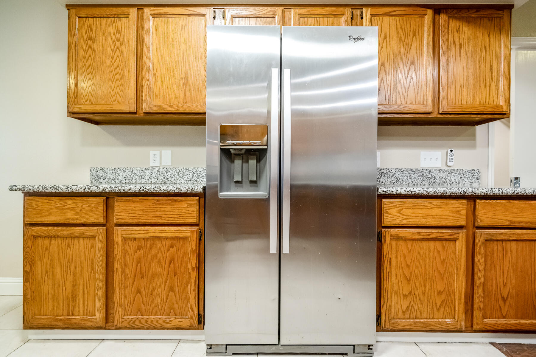 5833 W Paradise Ave, Visalia, CA 93277