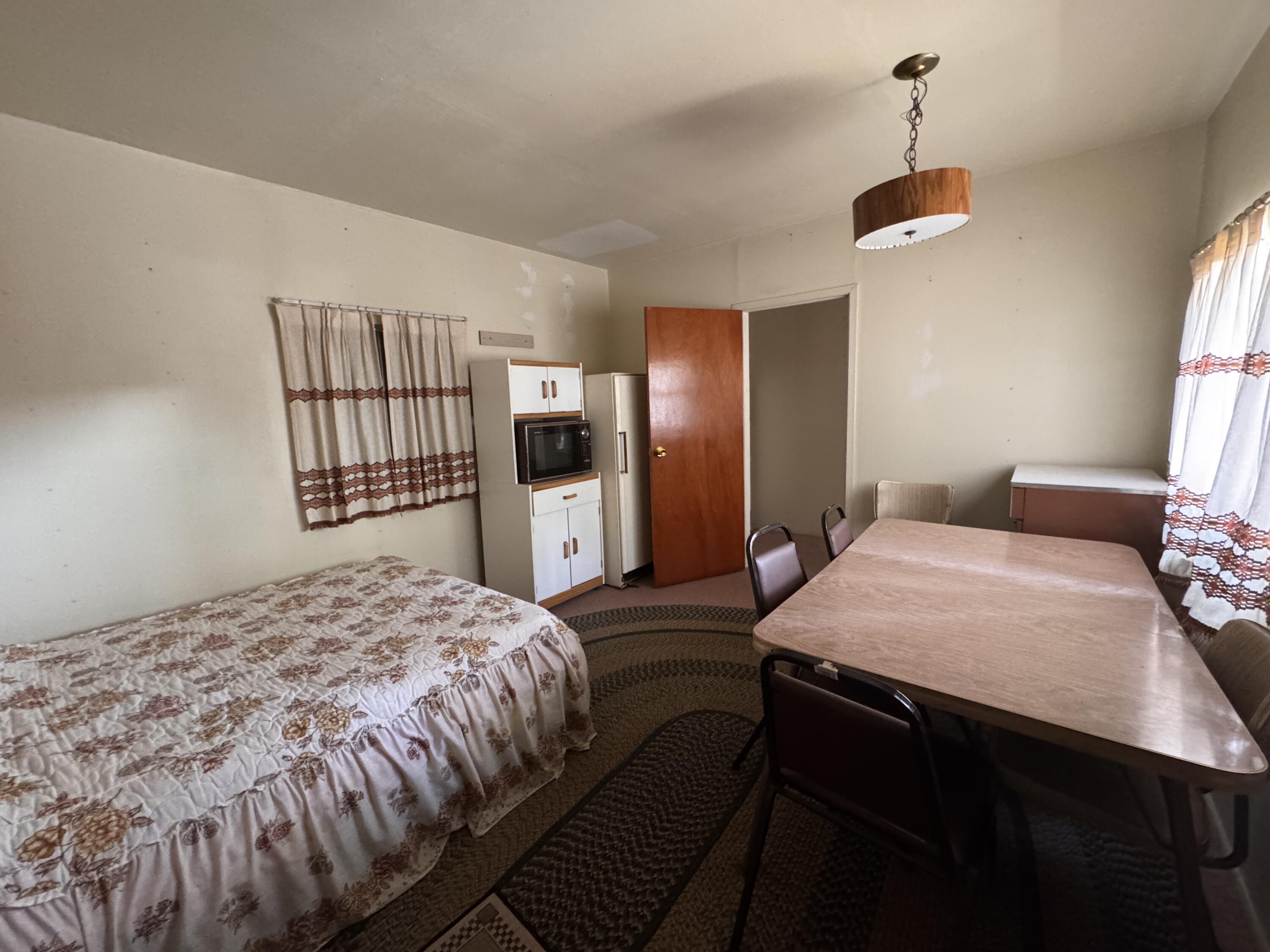 57989 Red Bud Ln, Badger, CA 93603