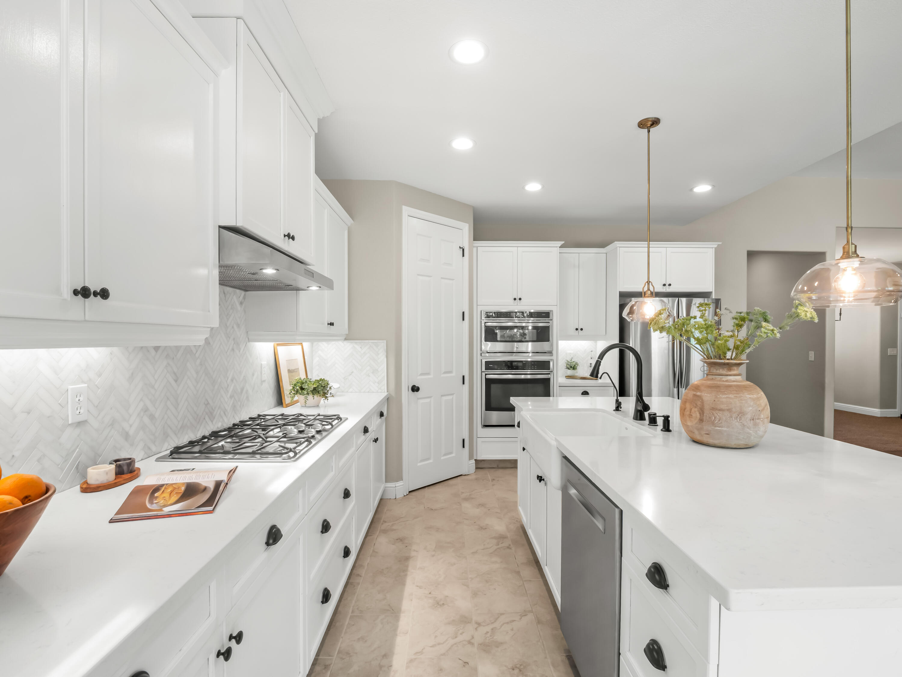 1970 N Langley Ave, Clovis, CA 93619