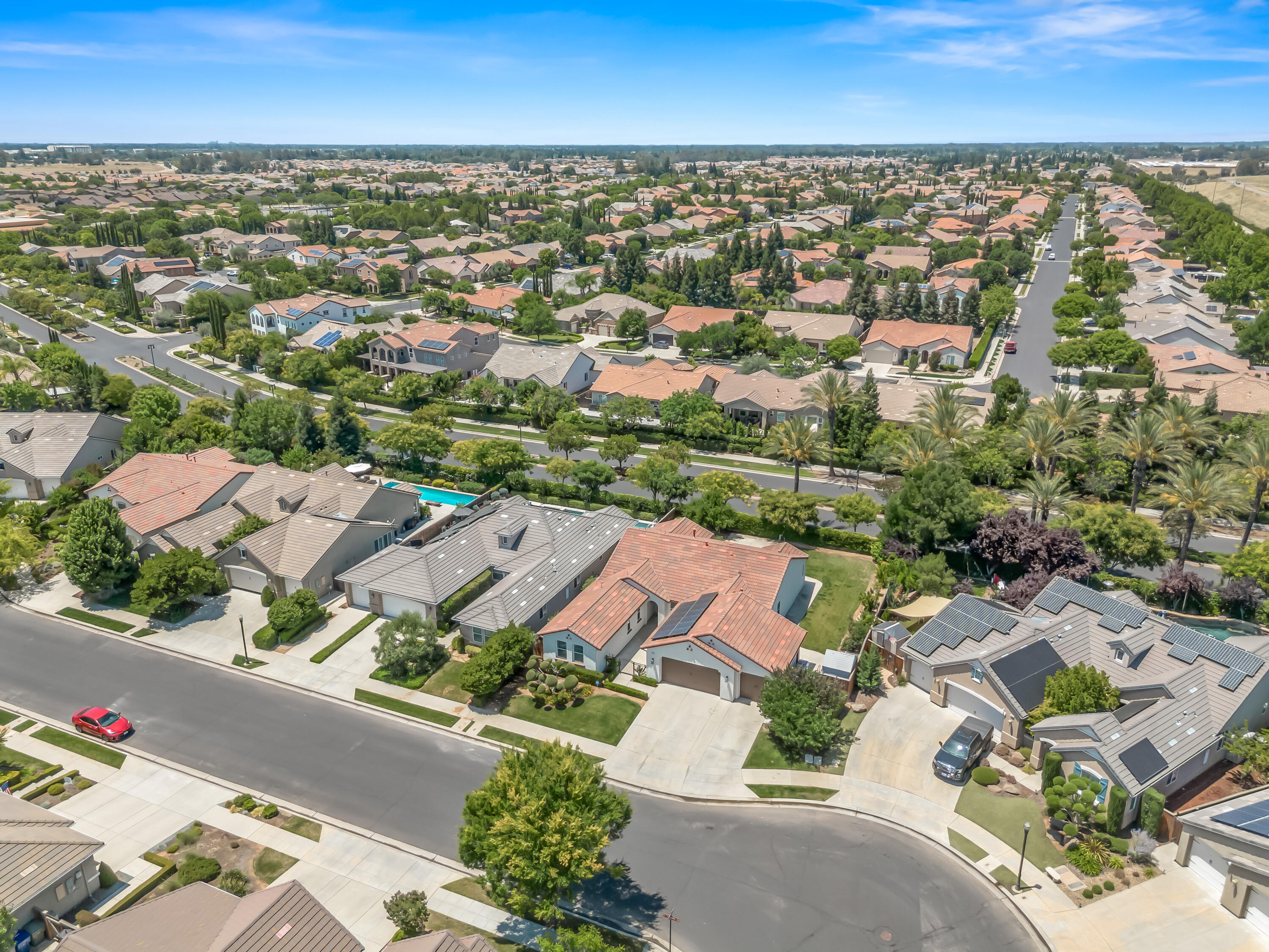 1970 N Langley Ave, Clovis, CA 93619