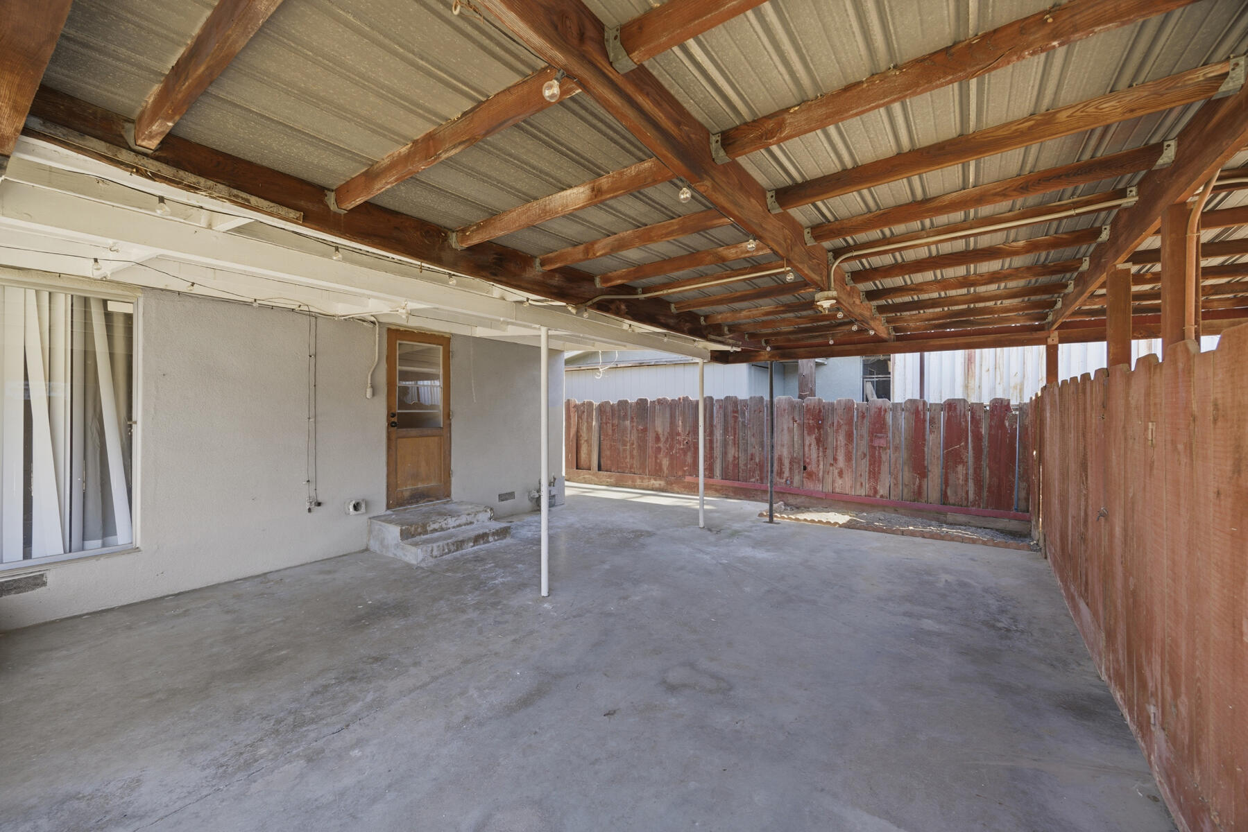 119 Bryant Ct, Exeter, CA 93221