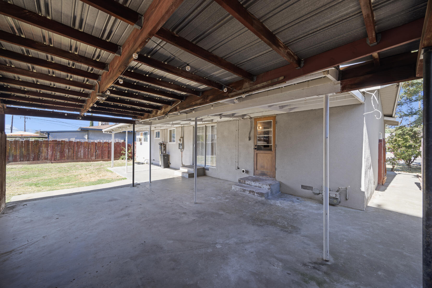 119 Bryant Ct, Exeter, CA 93221