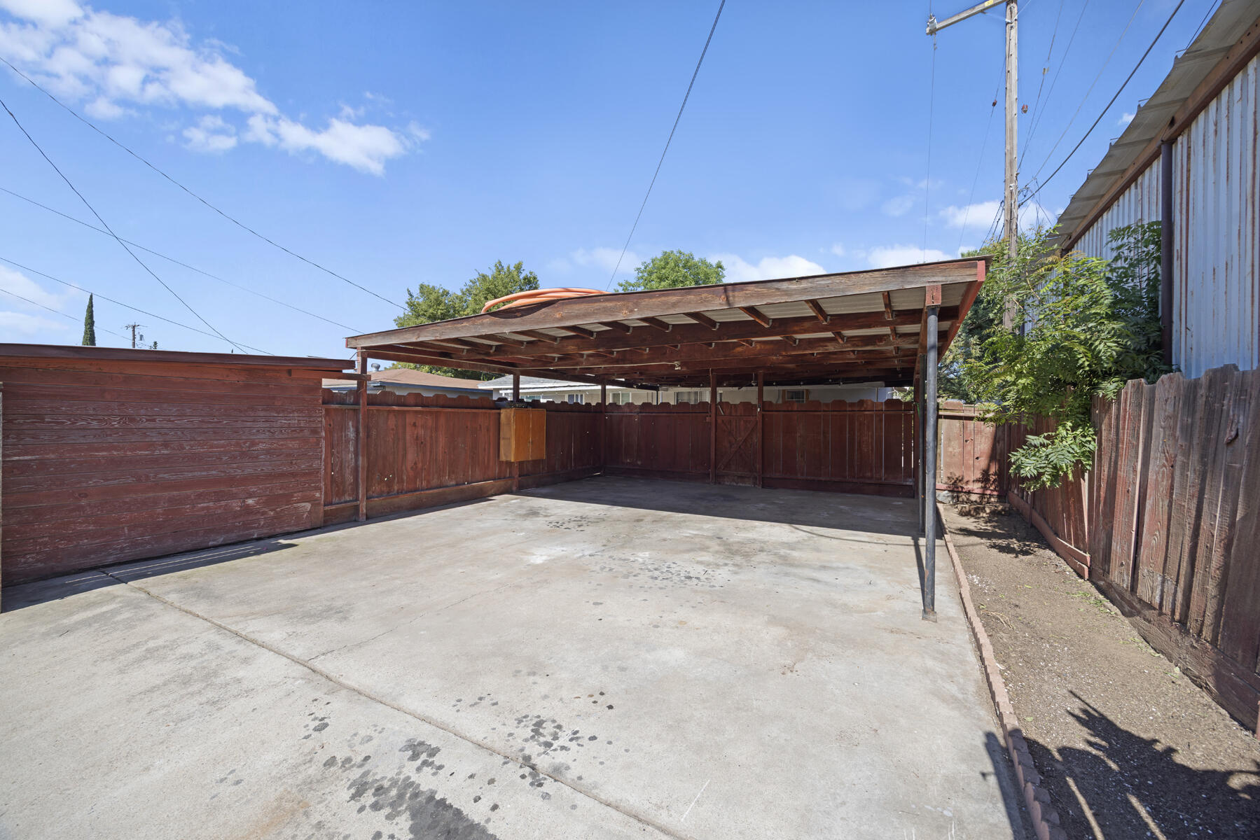 119 Bryant Ct, Exeter, CA 93221
