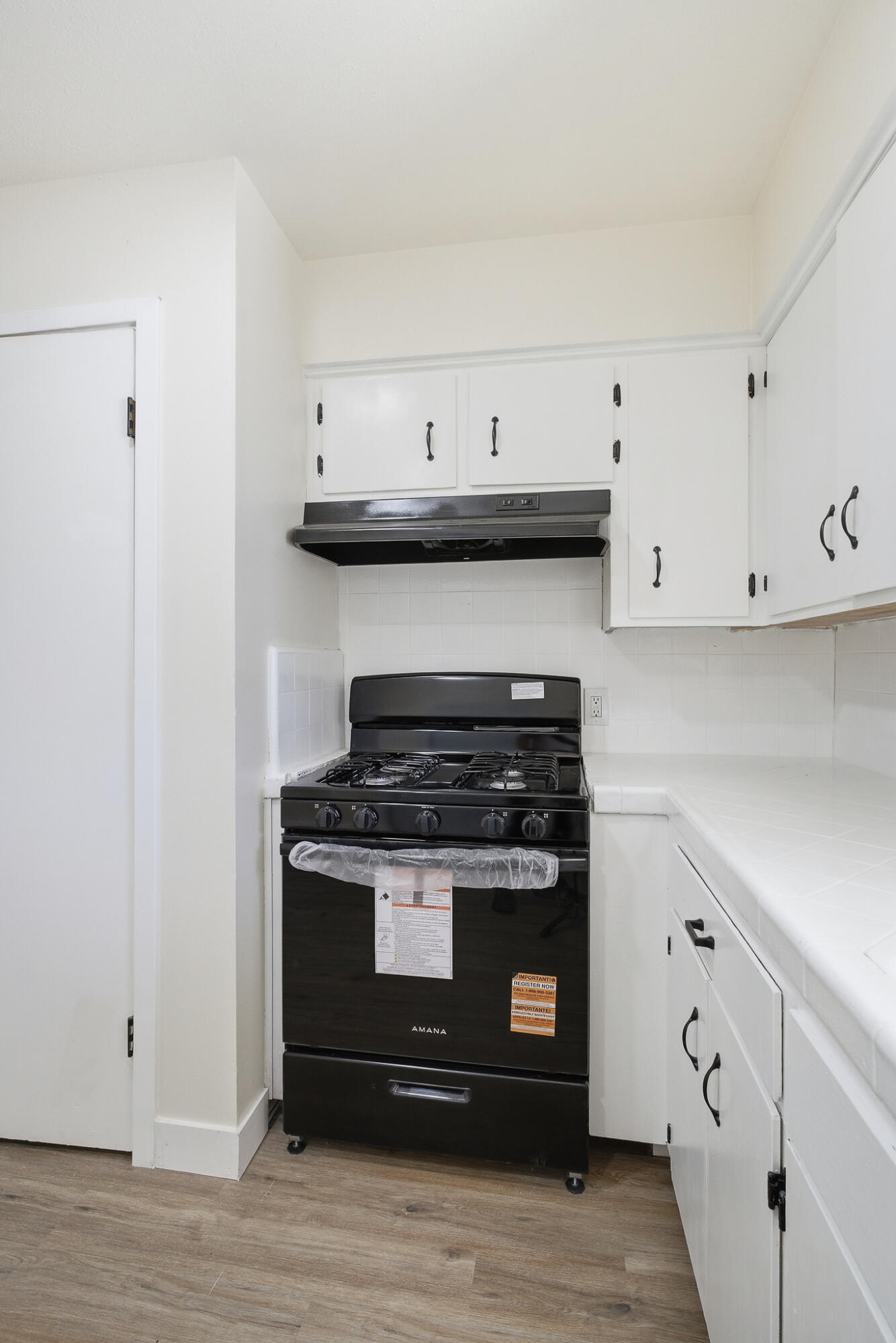 765 S C St, Tulare, CA 93274