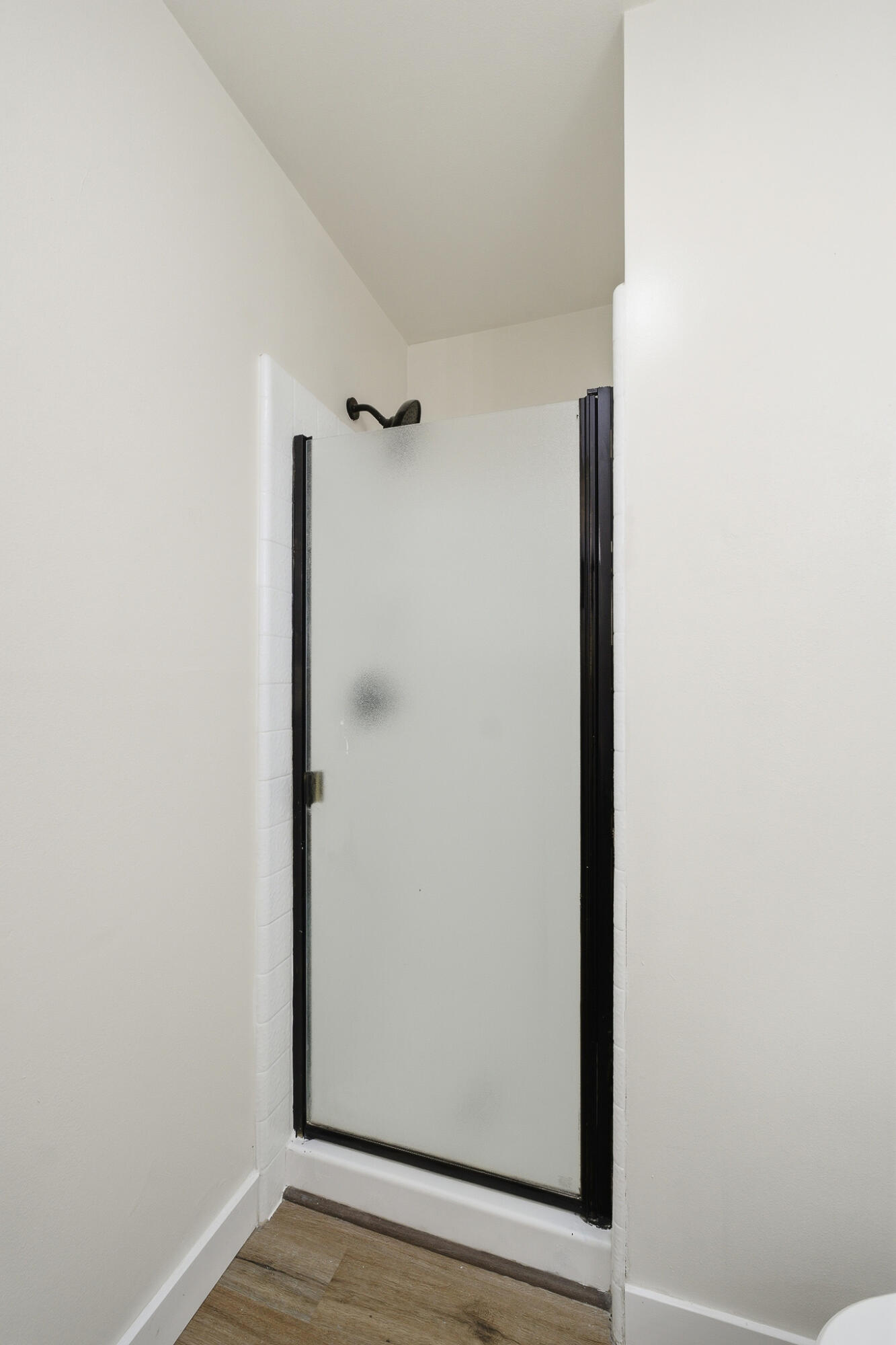 765 S C St, Tulare, CA 93274