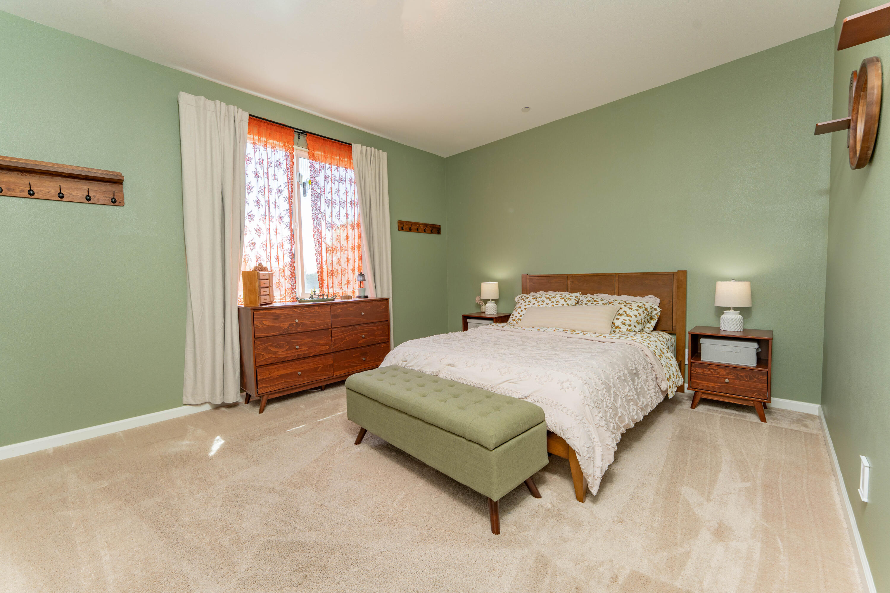 1128 Caddie Loop, Lemoore, CA 93245