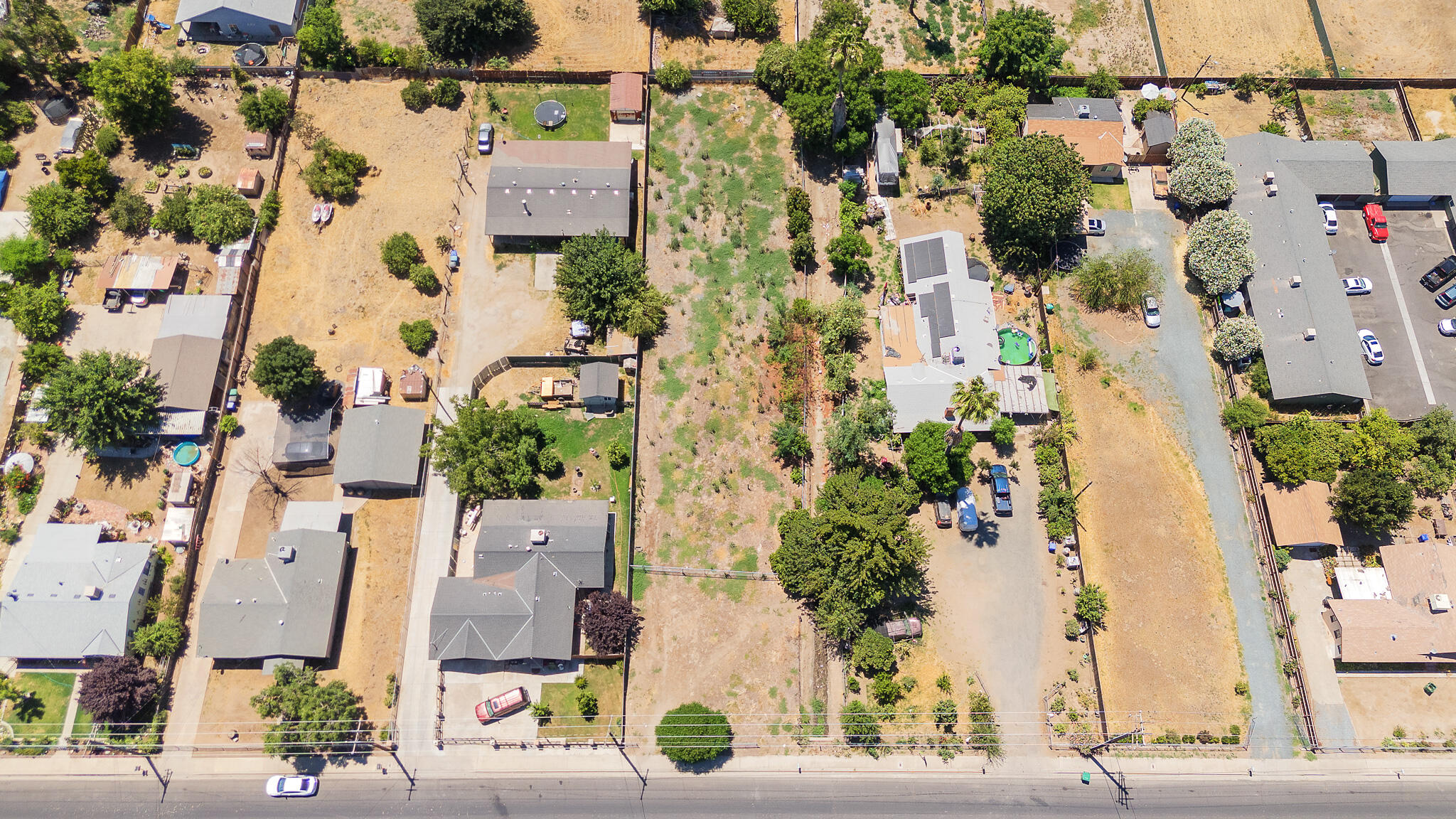 115 N Westwood St, Porterville, CA 93257