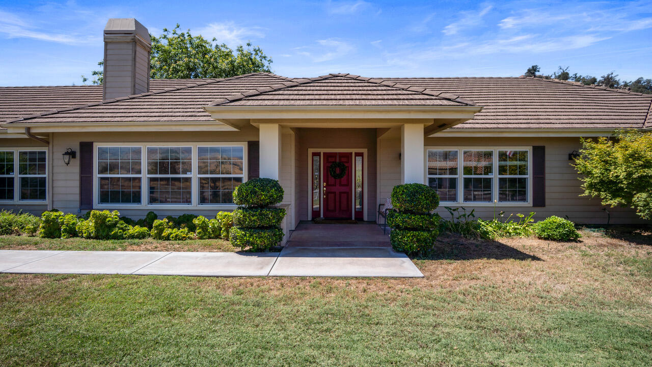 16657 Thomas Dr, Springville, CA 93265