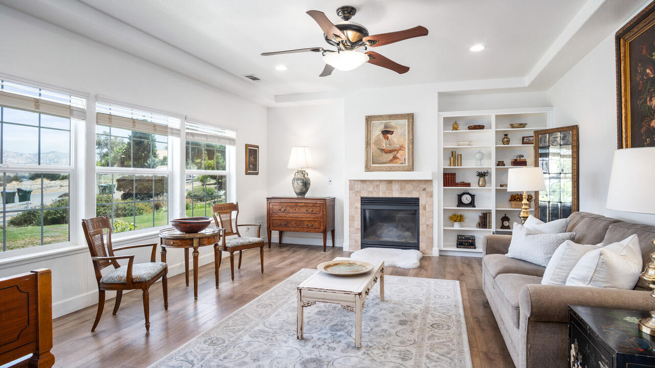 16657 Thomas Dr, Springville, CA 93265