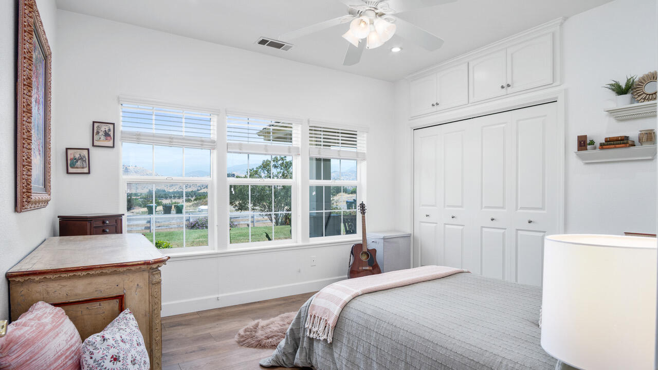 16657 Thomas Dr, Springville, CA 93265