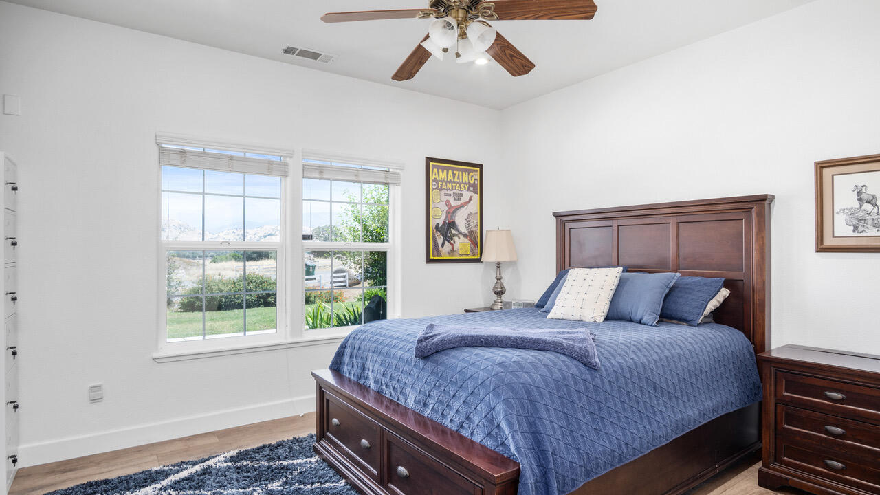 16657 Thomas Dr, Springville, CA 93265