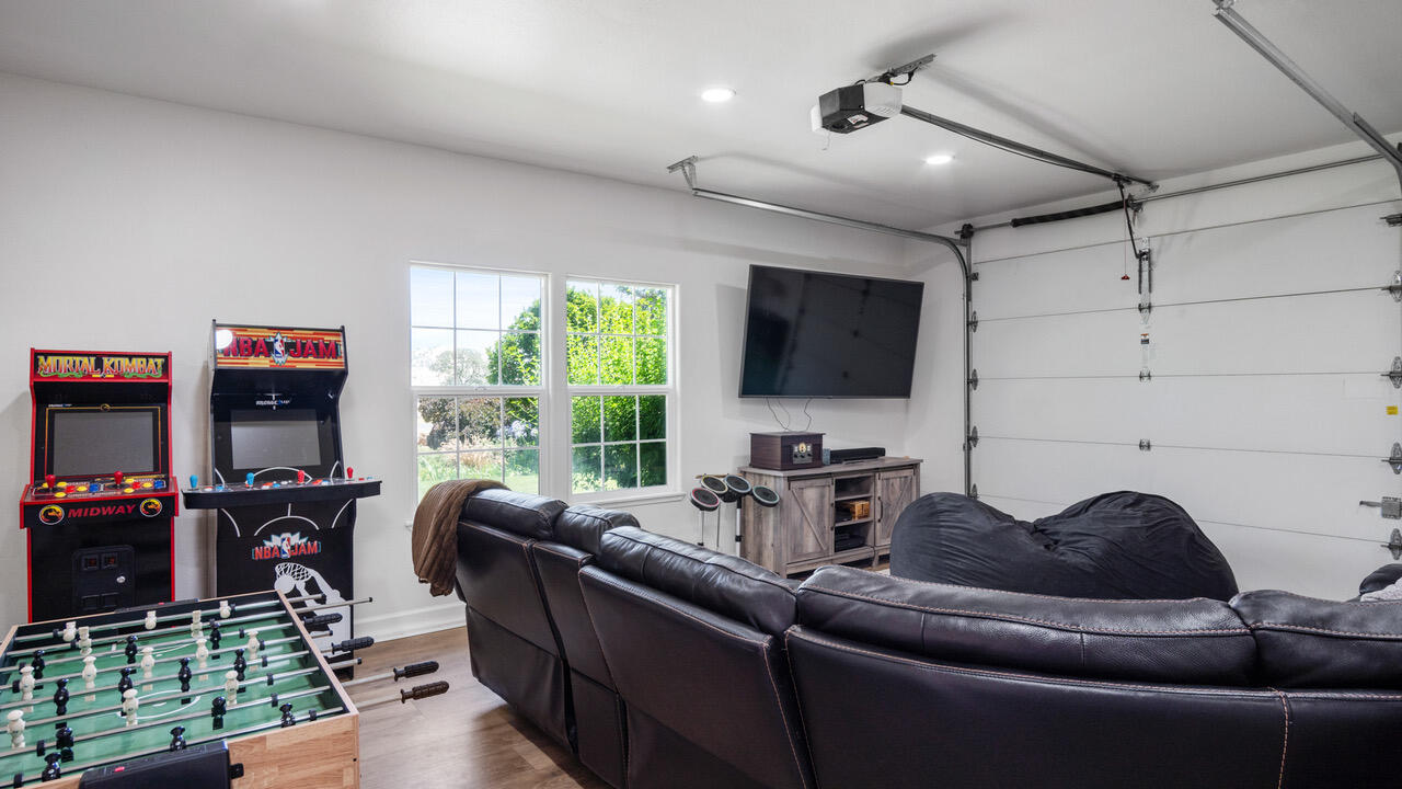 16657 Thomas Dr, Springville, CA 93265