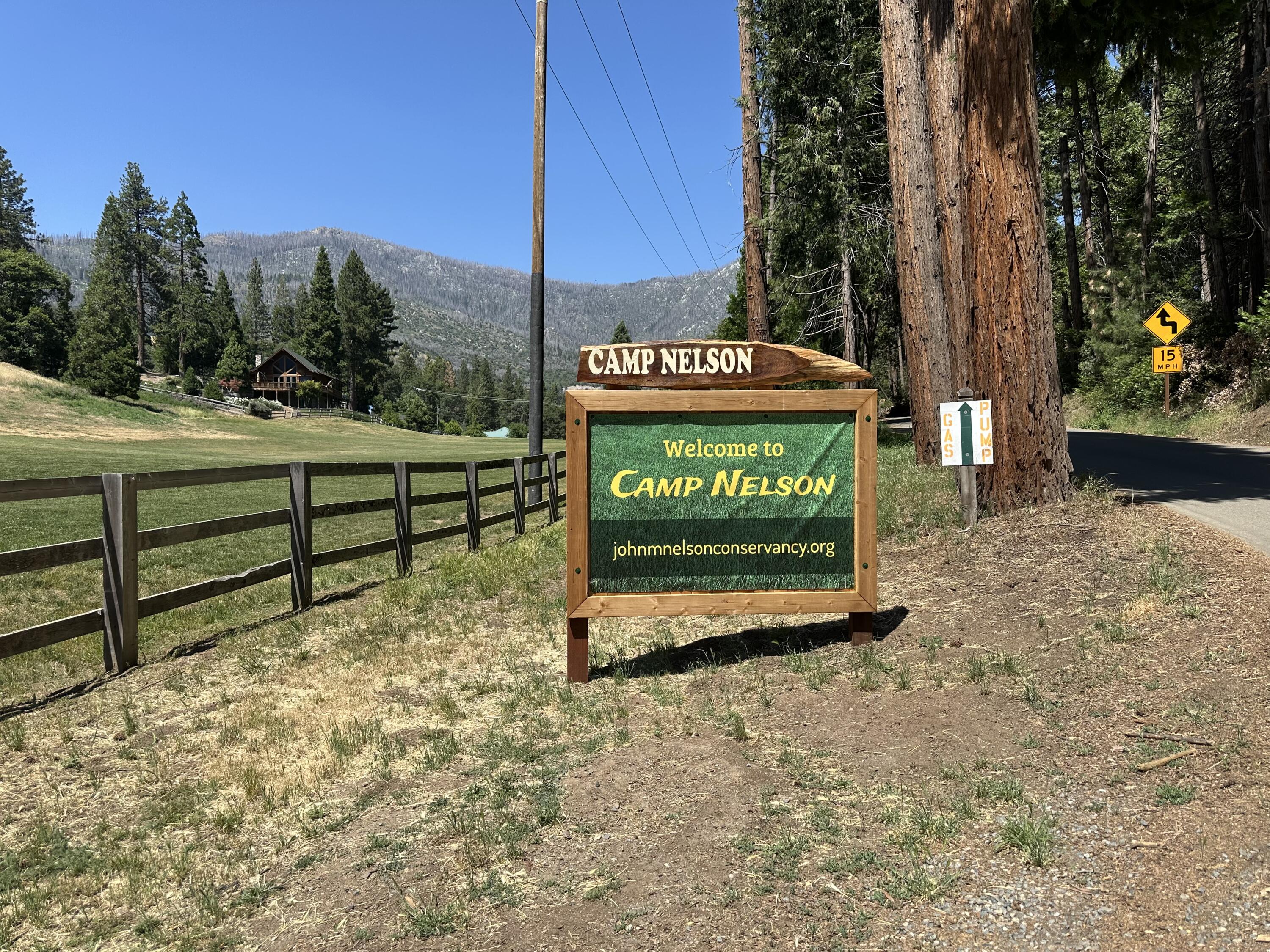 498 Brook Dr, Springville, CA 93265