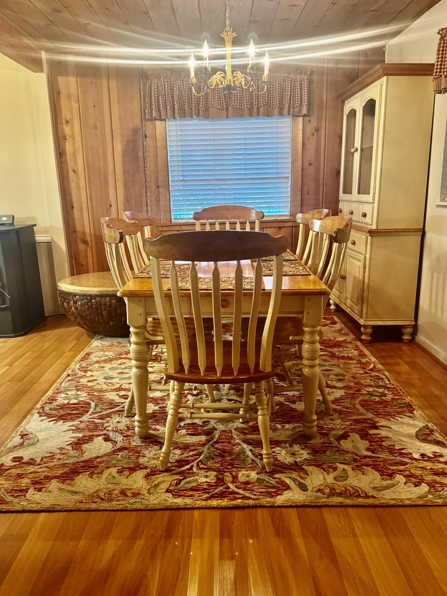 44079 Pine Flat Dr, California Hot Springs, CA 93207
