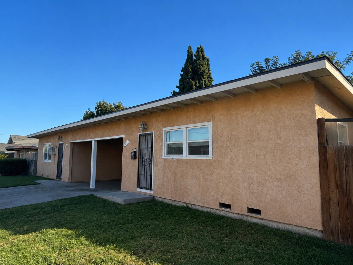 301 S Pratt St, Tulare, CA 93274