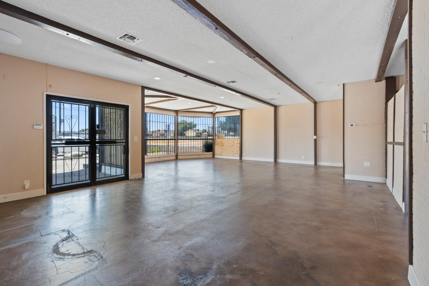 4141 E Gettysburg Ave, Fresno, CA 93726