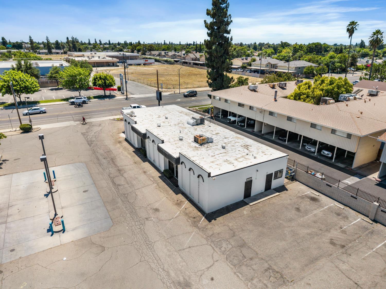 4141 E Gettysburg Ave, Fresno, CA 93726