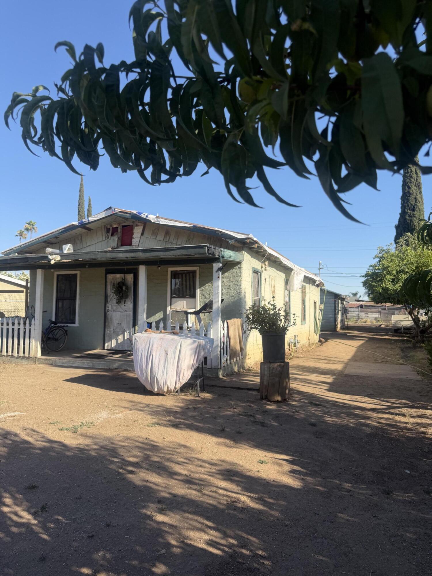 23653 Pepper Ave, Terra Bella, CA 93270