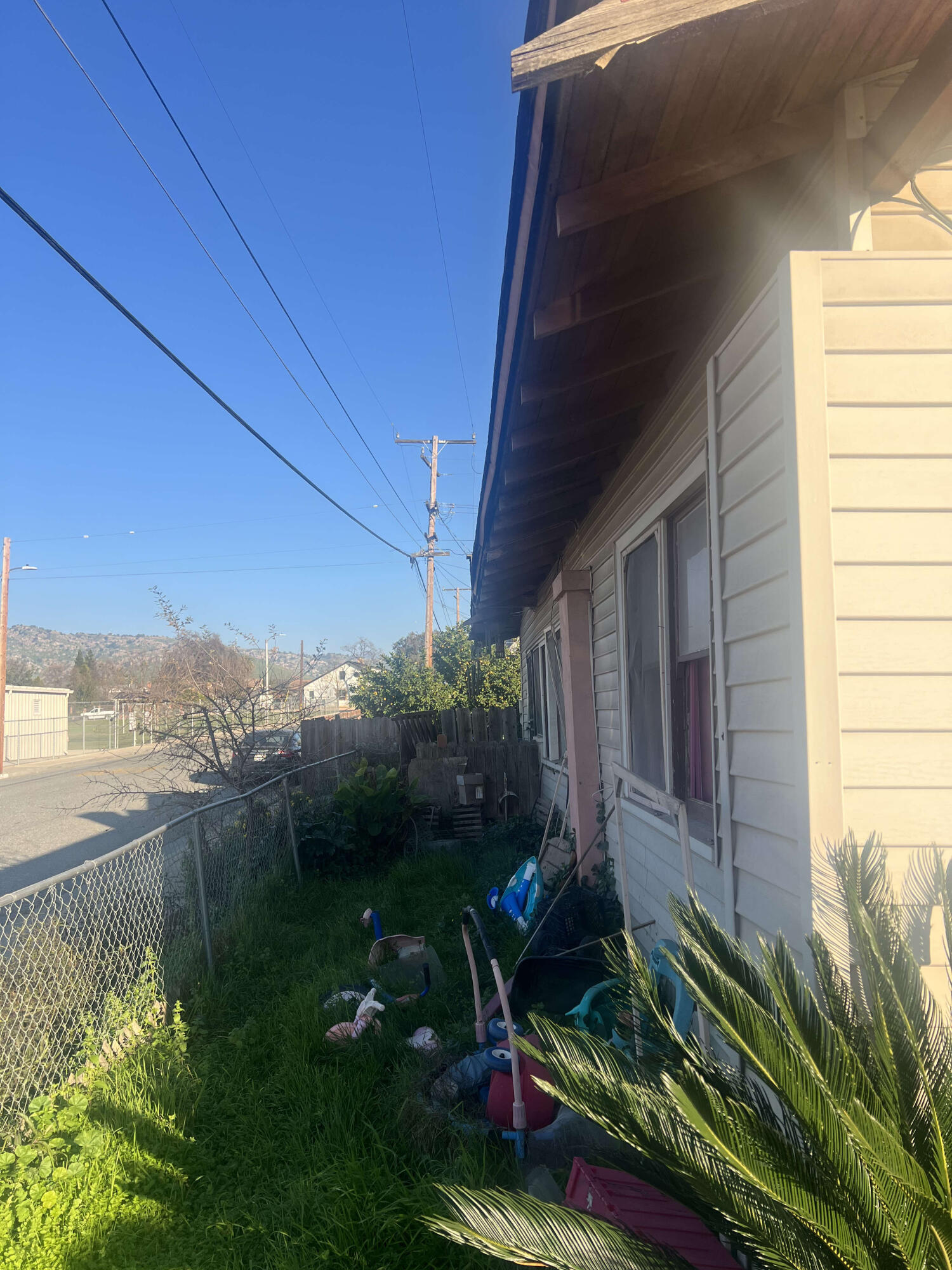 352 N Murry St, Porterville, CA 93257