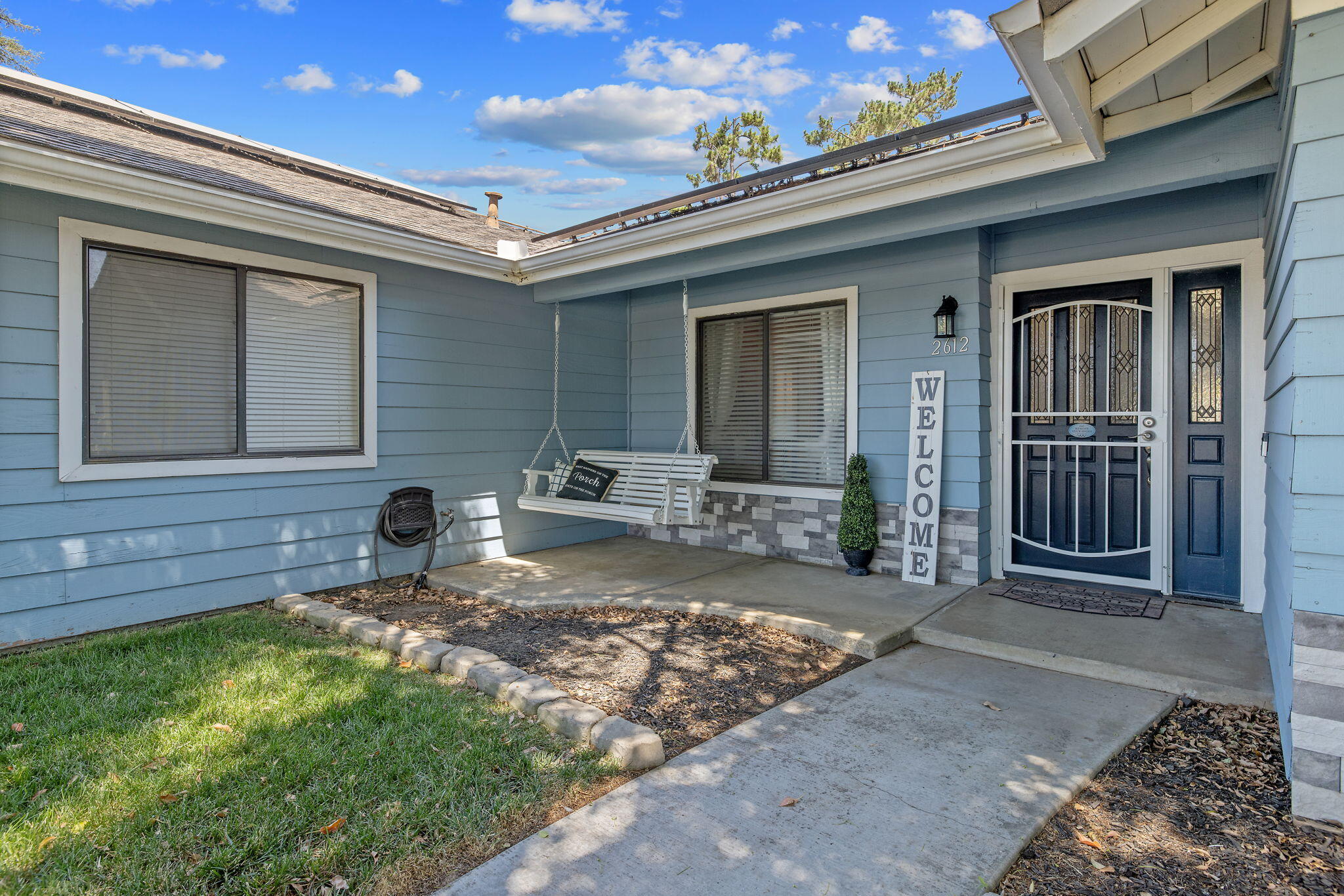 2612 E Feemster, Visalia, CA 93292