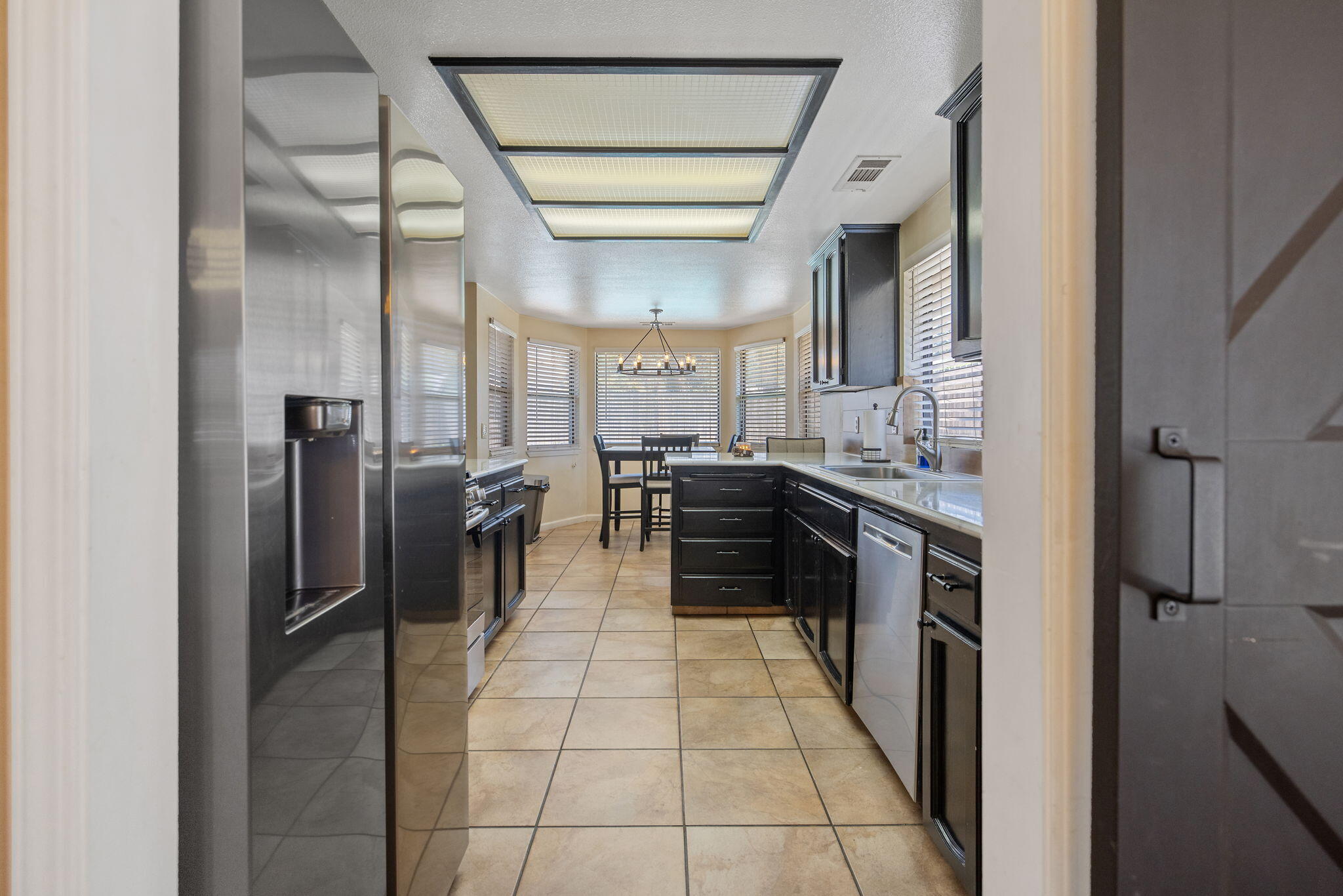 2612 E Feemster, Visalia, CA 93292