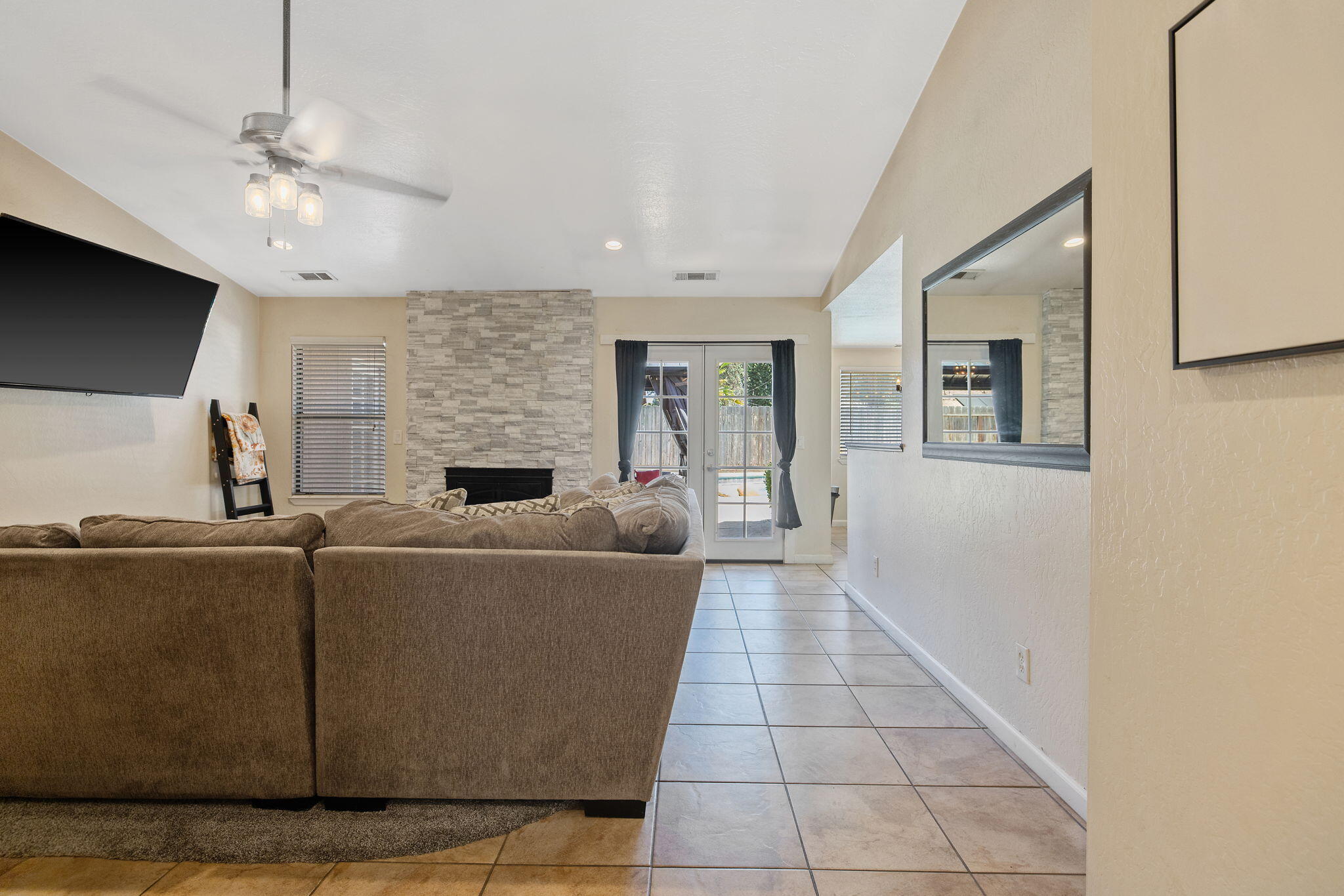 2612 E Feemster, Visalia, CA 93292