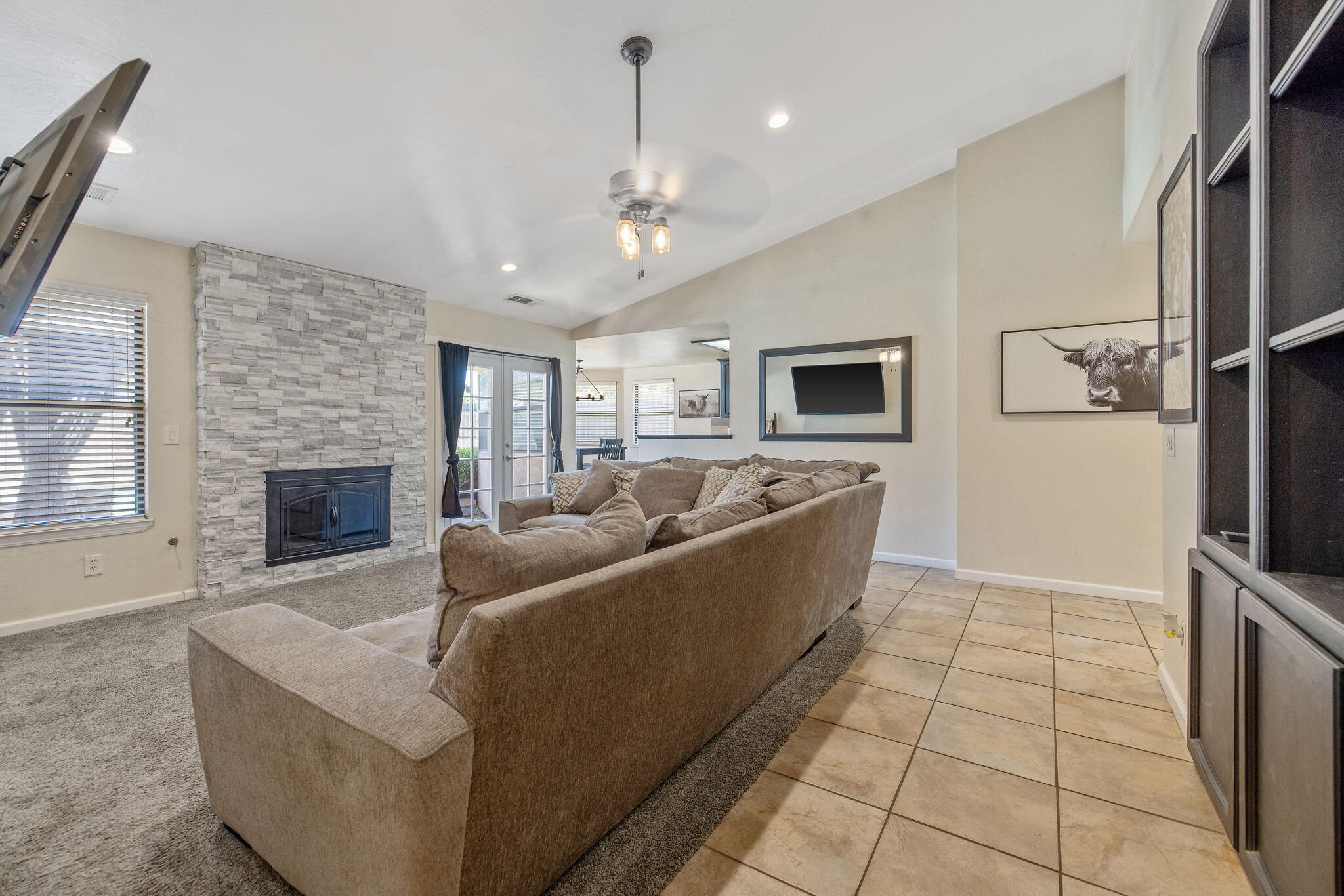 2612 E Feemster, Visalia, CA 93292