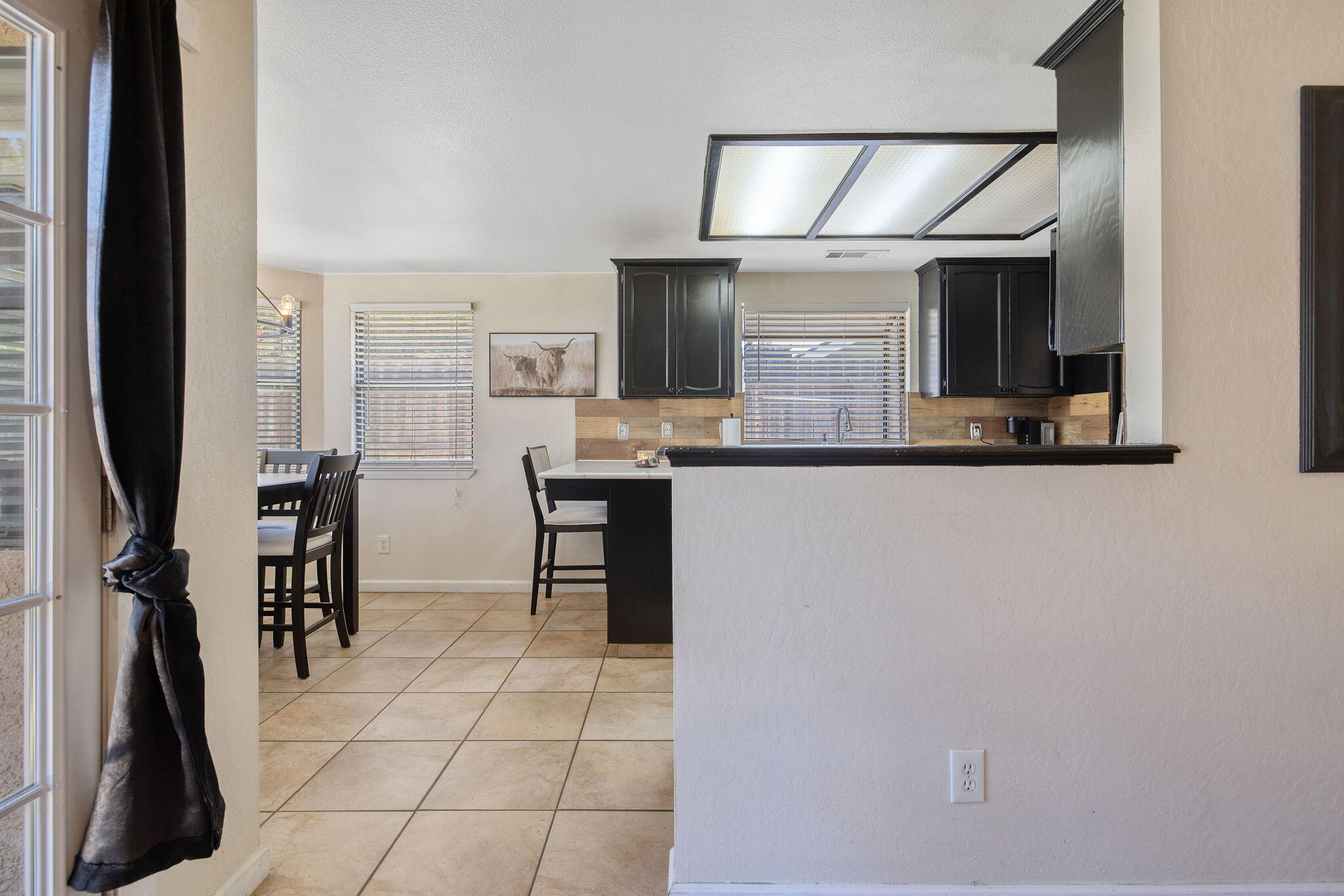 2612 E Feemster, Visalia, CA 93292
