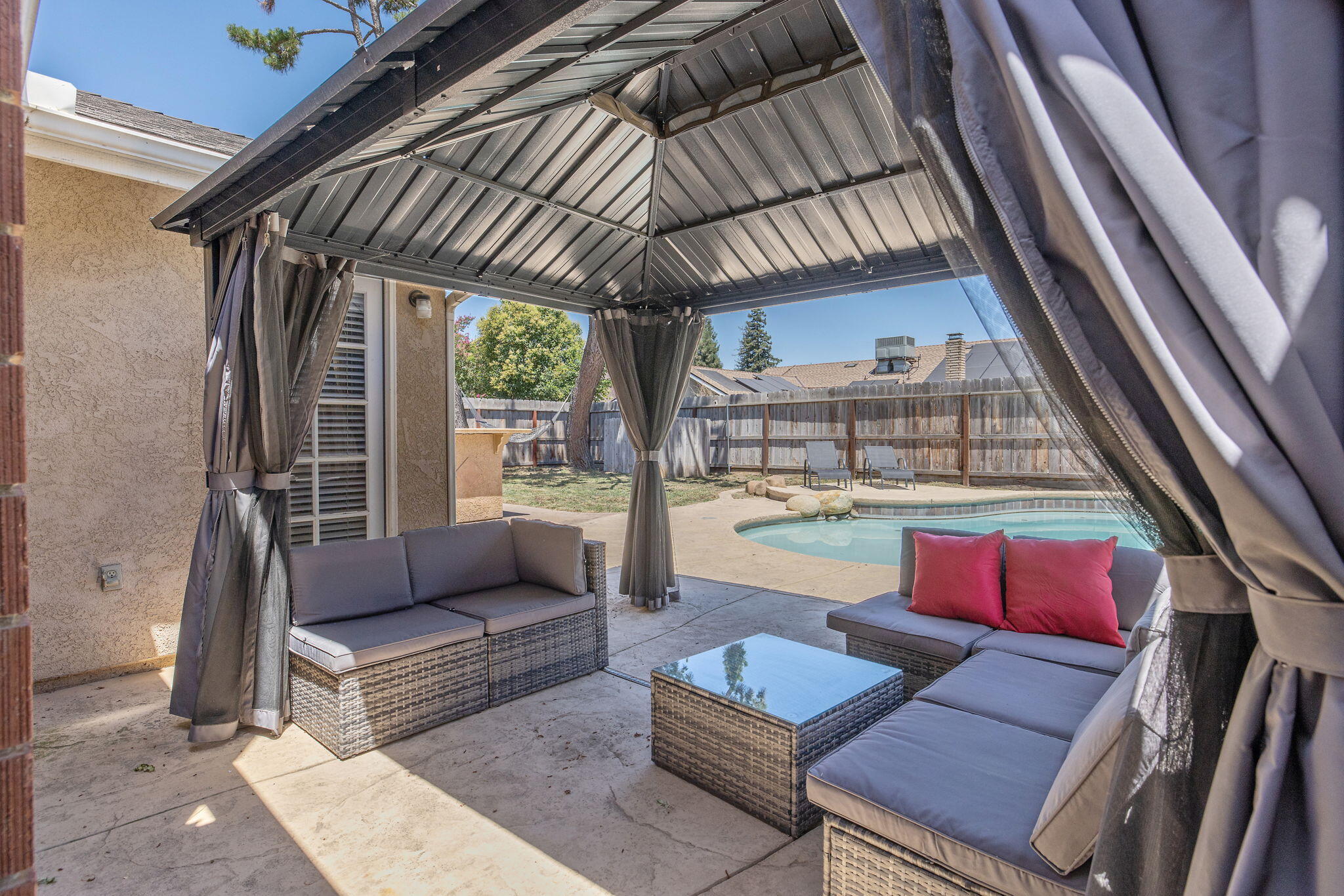 2612 E Feemster, Visalia, CA 93292