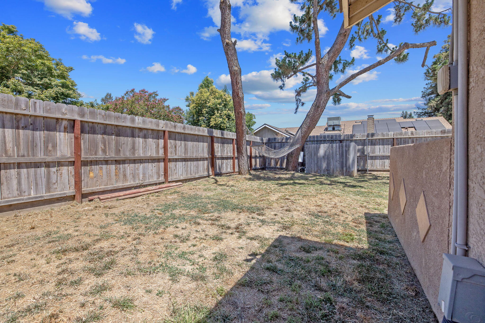 2612 E Feemster, Visalia, CA 93292