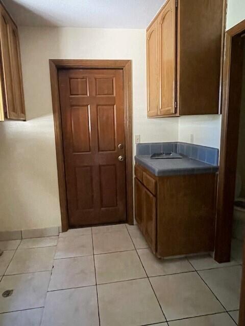 144 E Parkview Ave, Visalia, CA 93277